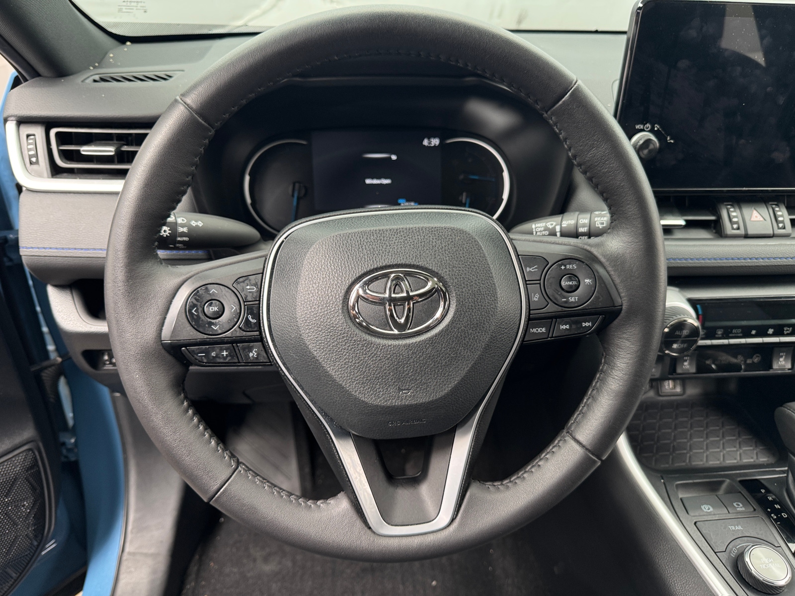 Thumbnail: 2023 Toyota RAV4 - 4