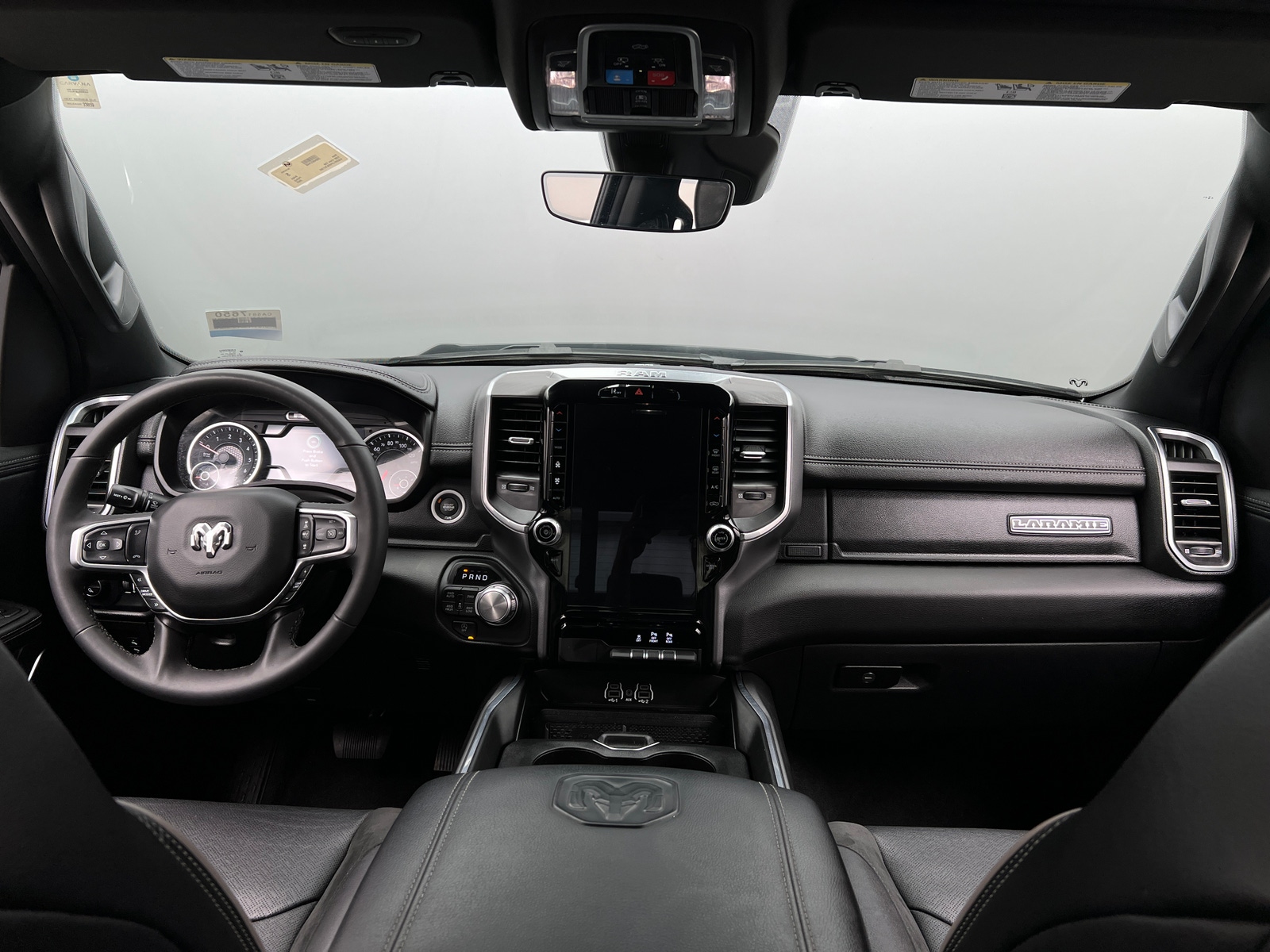 Thumbnail: 2025 RAM 1500 - 2