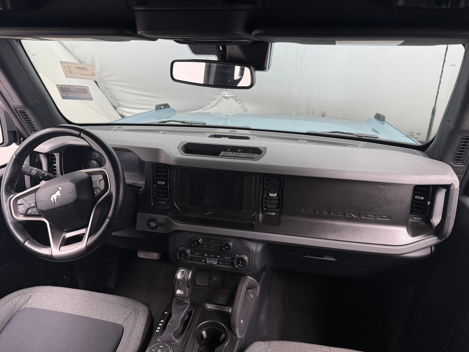 Thumbnail: 2022 Ford Bronco - 3