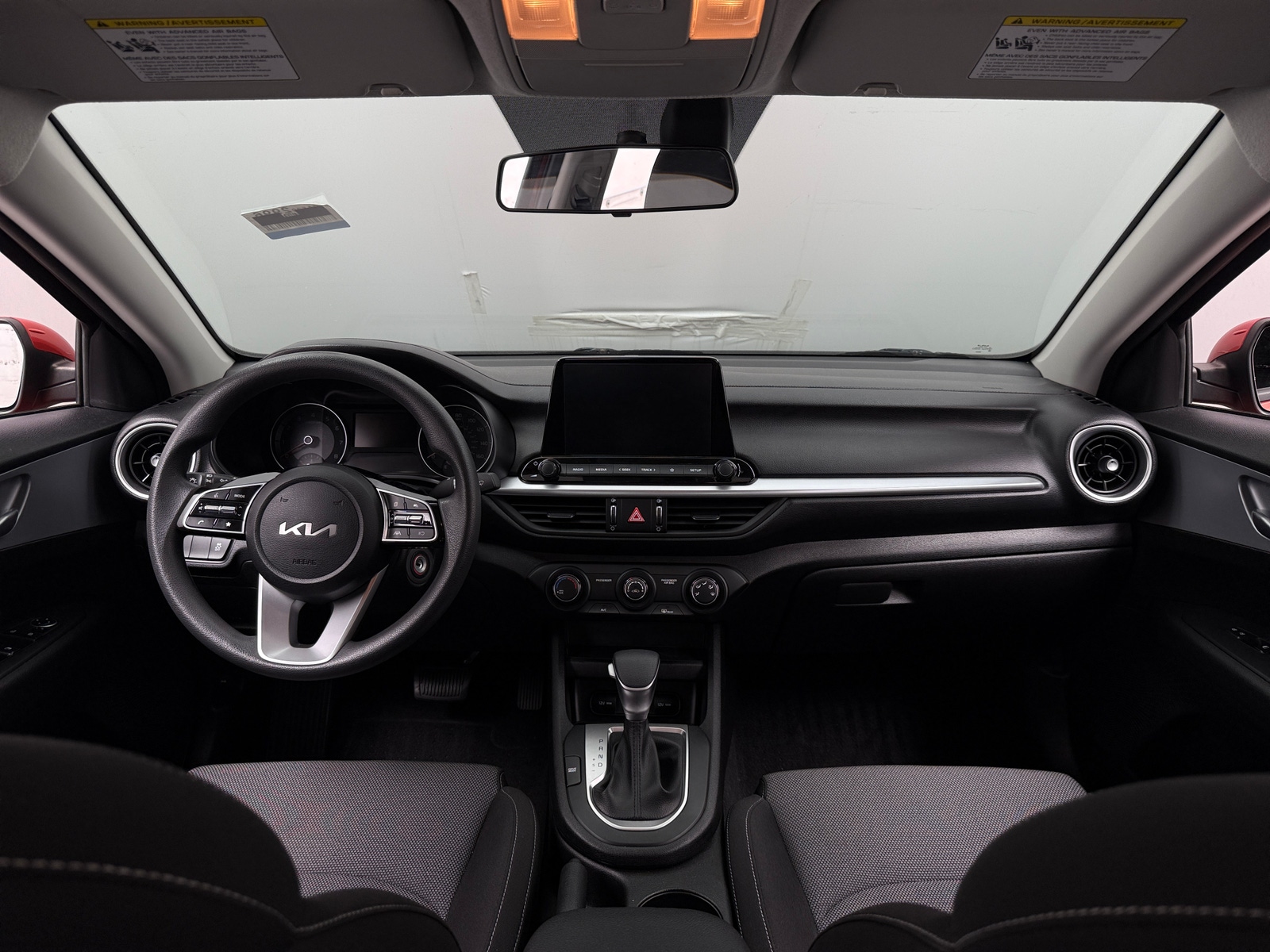 Thumbnail: 2023 Kia Forte - 3