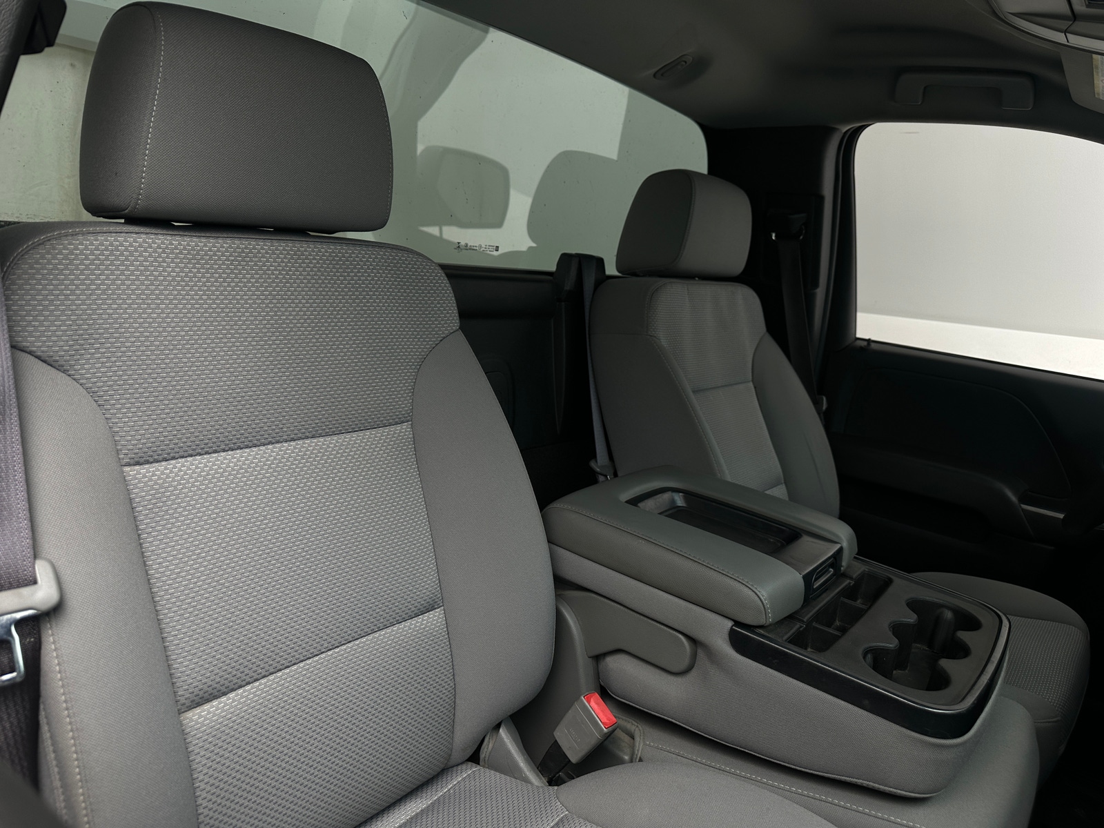 Thumbnail: 2017 Chevrolet Silverado 2500 - 2