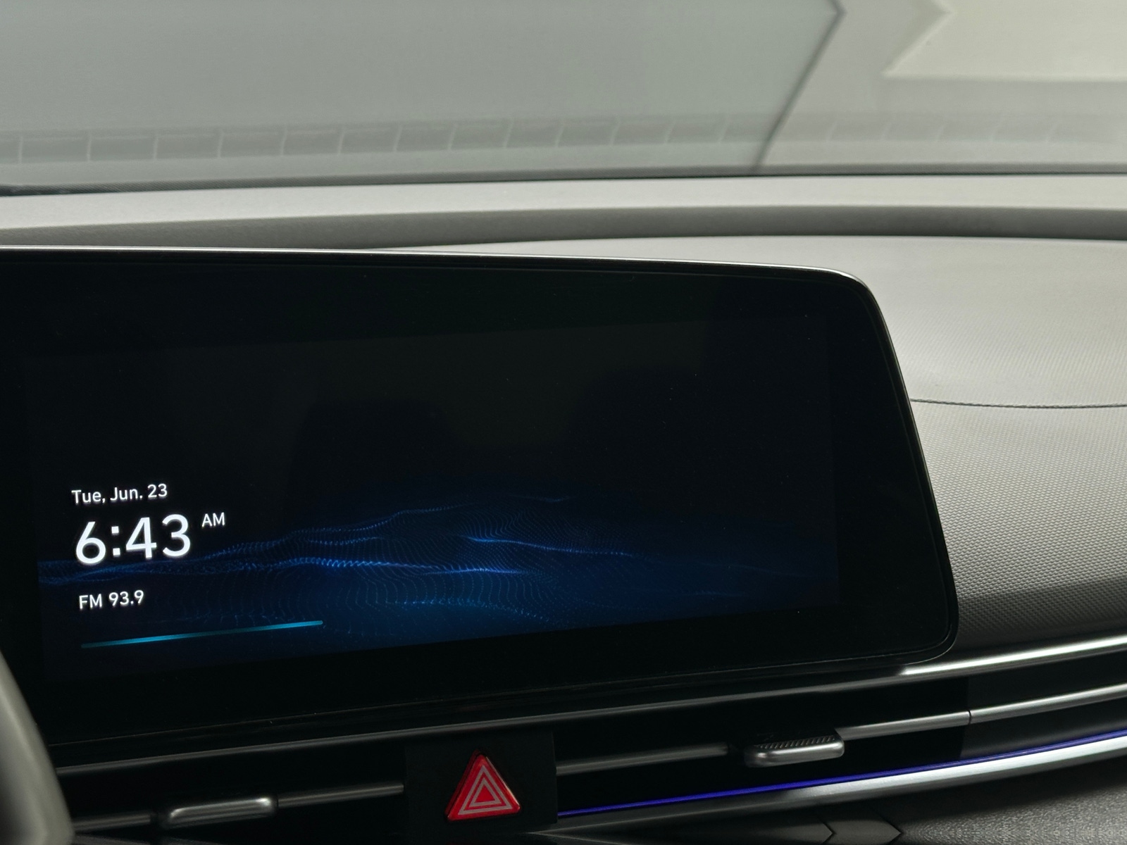Thumbnail: 2025 Hyundai Elantra - 4