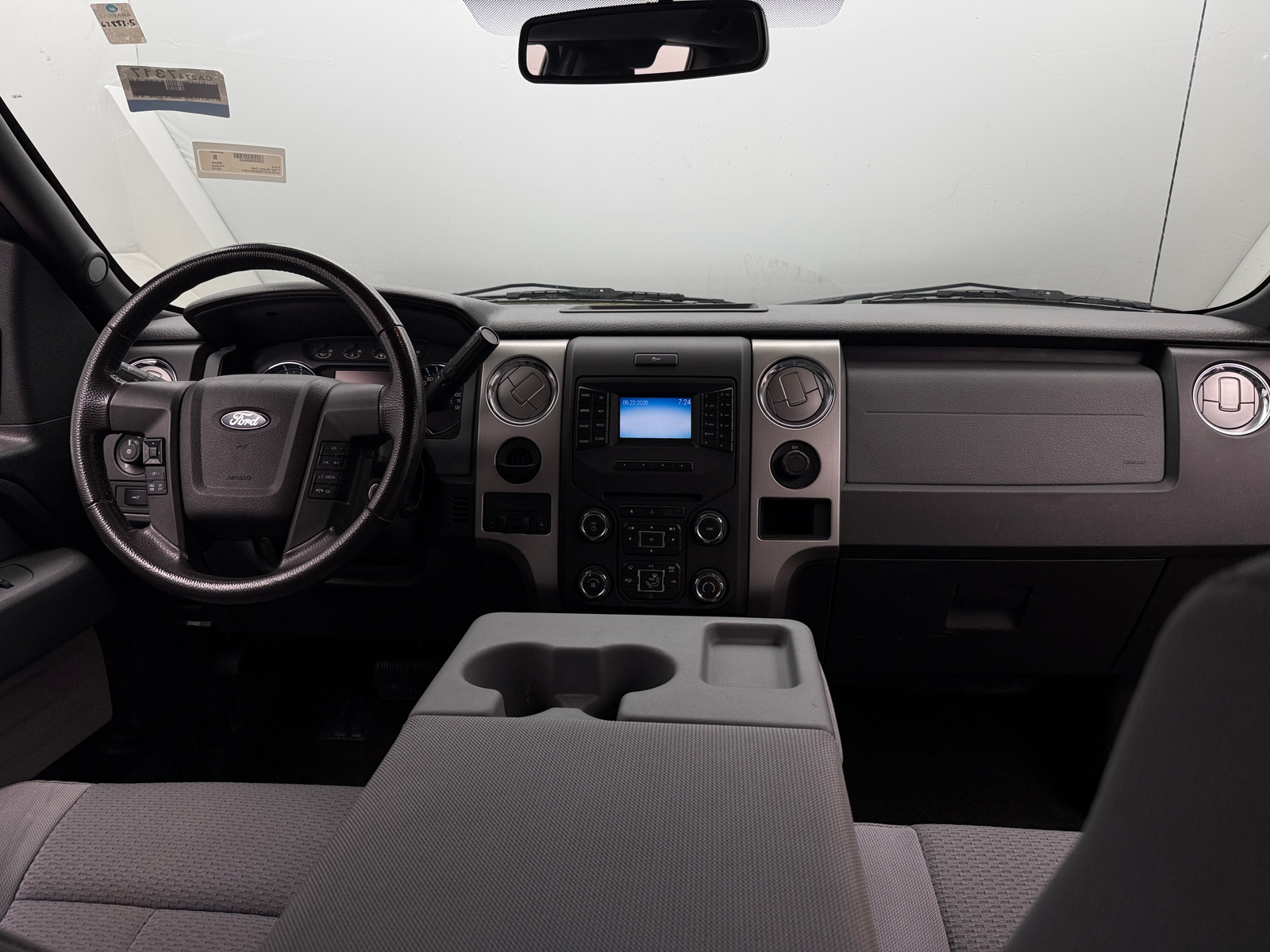 Thumbnail: 2014 Ford Econoline - 3