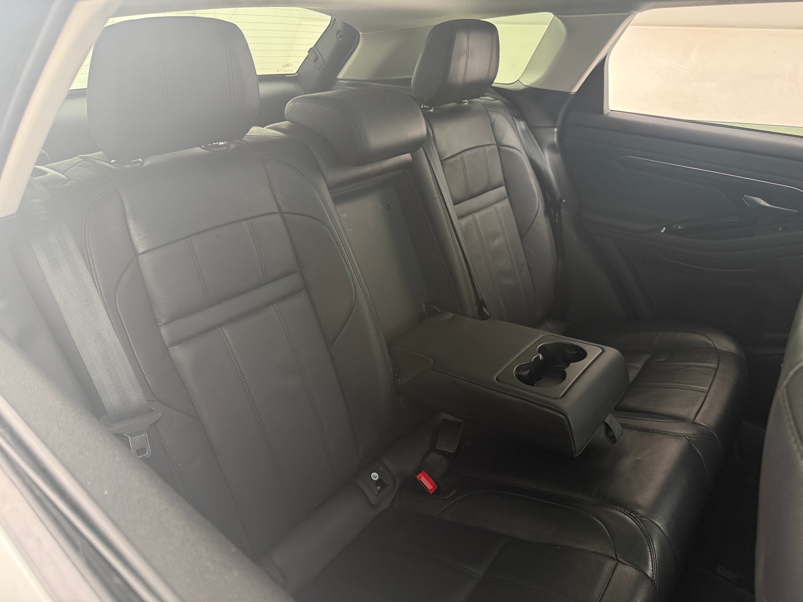 Thumbnail: 2020 Land Rover Range Rover Evoque - 5