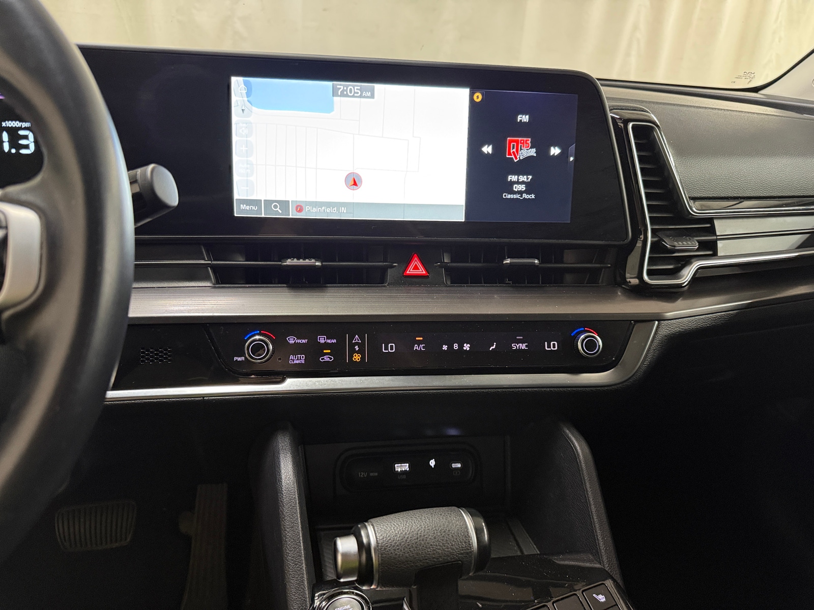 Thumbnail: 2024 Kia Sportage - 3