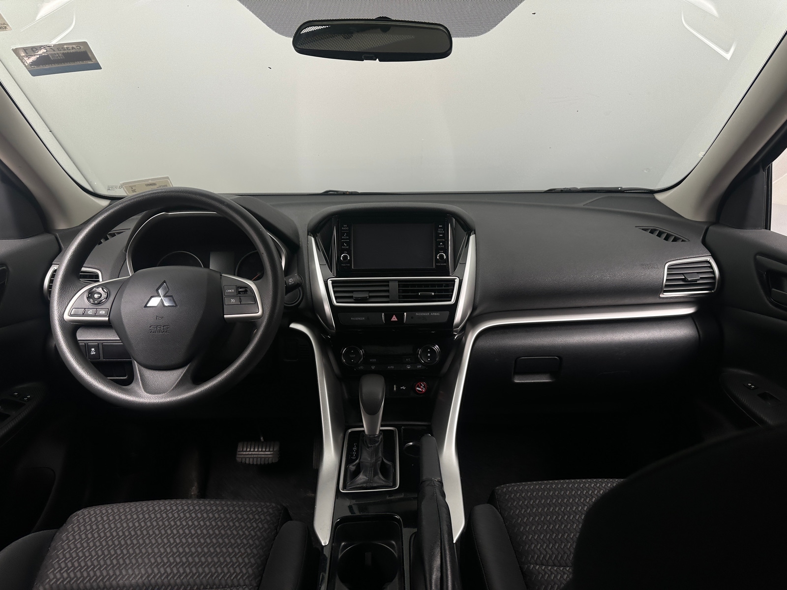 Thumbnail: 2018 Mitsubishi Eclipse Cross - 3