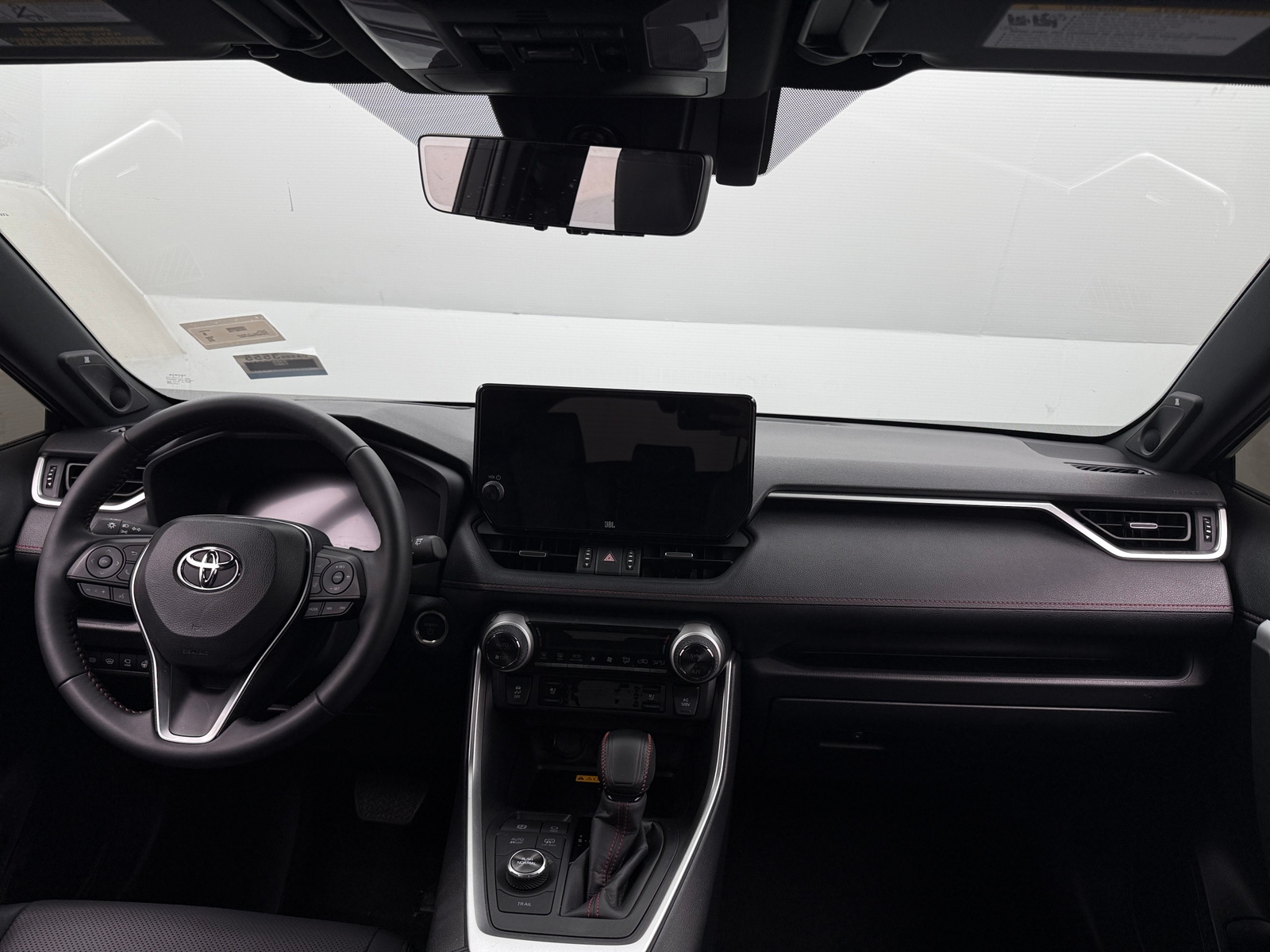 Thumbnail: 2025 Toyota RAV4 - 2