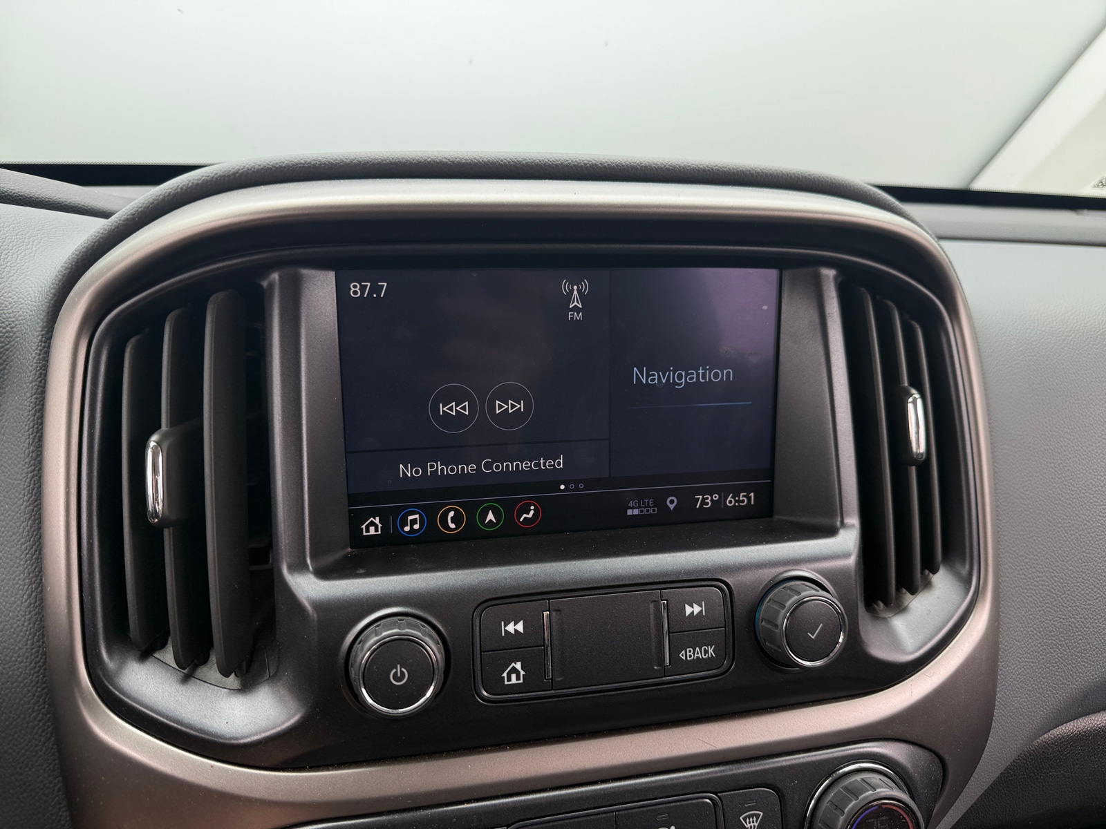 Thumbnail: 2021 Chevrolet Colorado - 3
