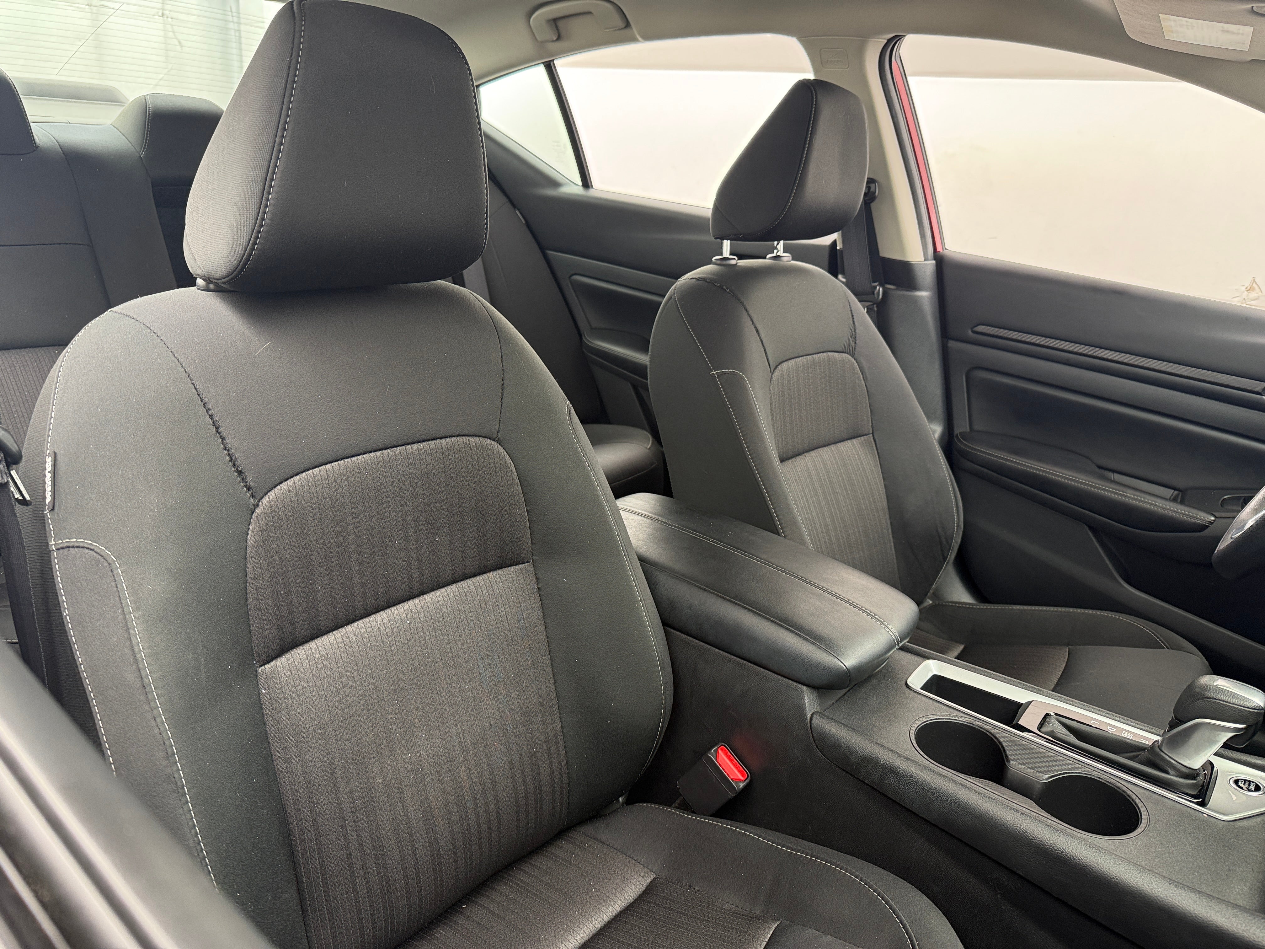 2025 Nissan Altima SV - Photo 3