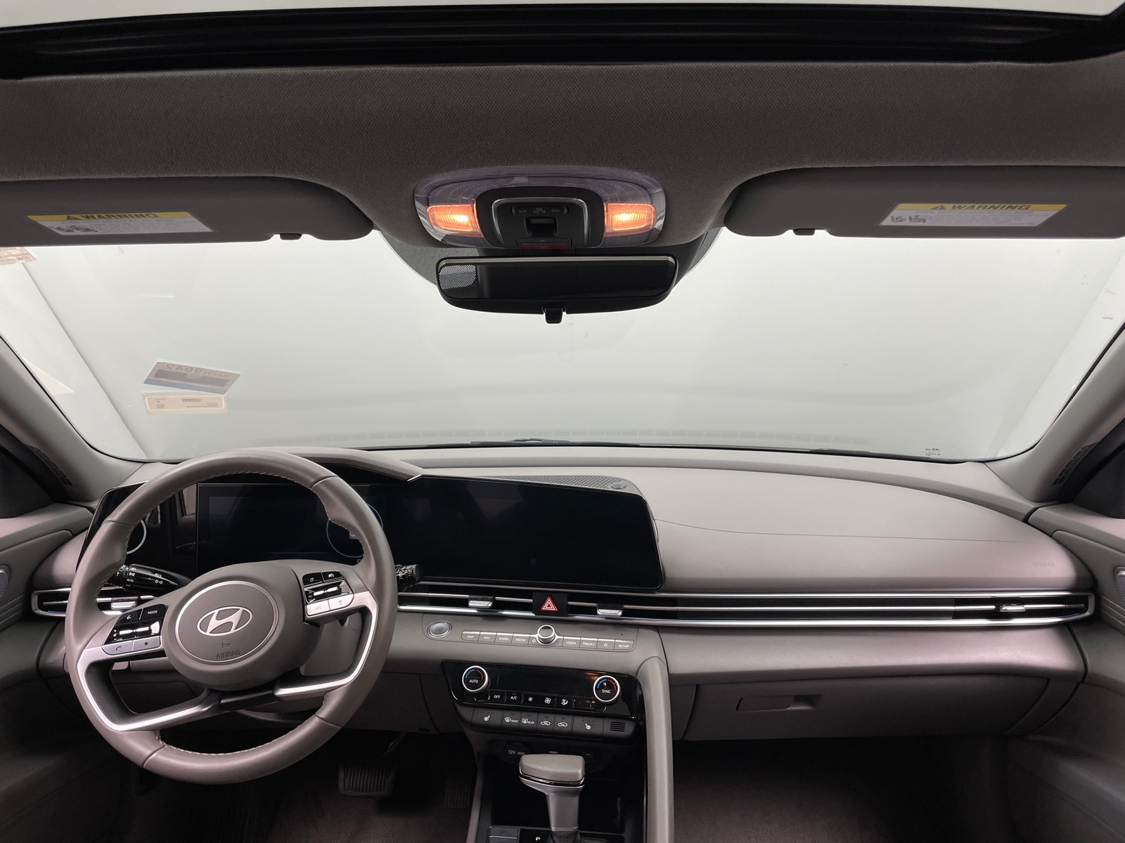 Thumbnail: 2025 Hyundai Elantra - 3
