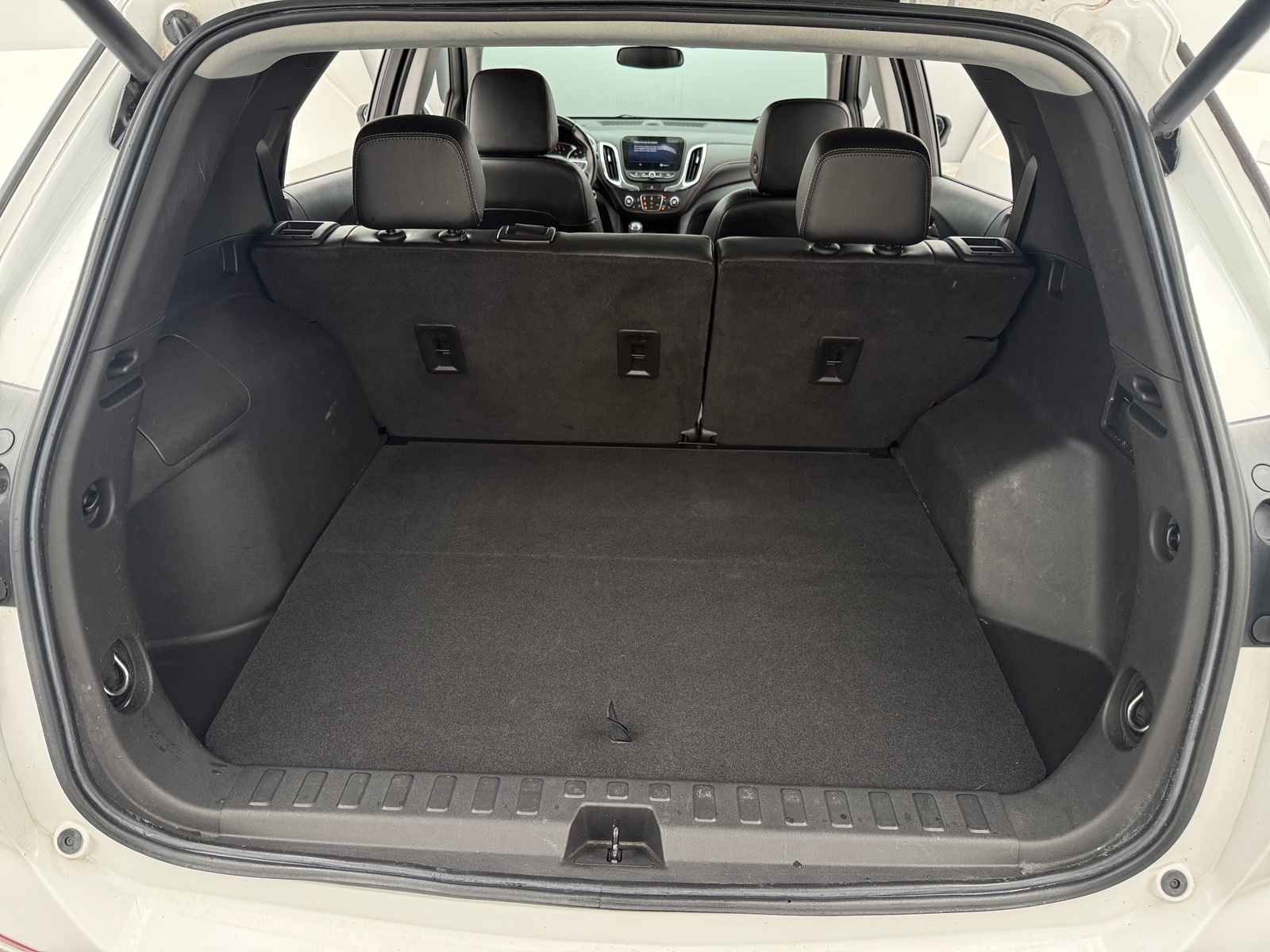 Thumbnail: 2021 Chevrolet Equinox - 6