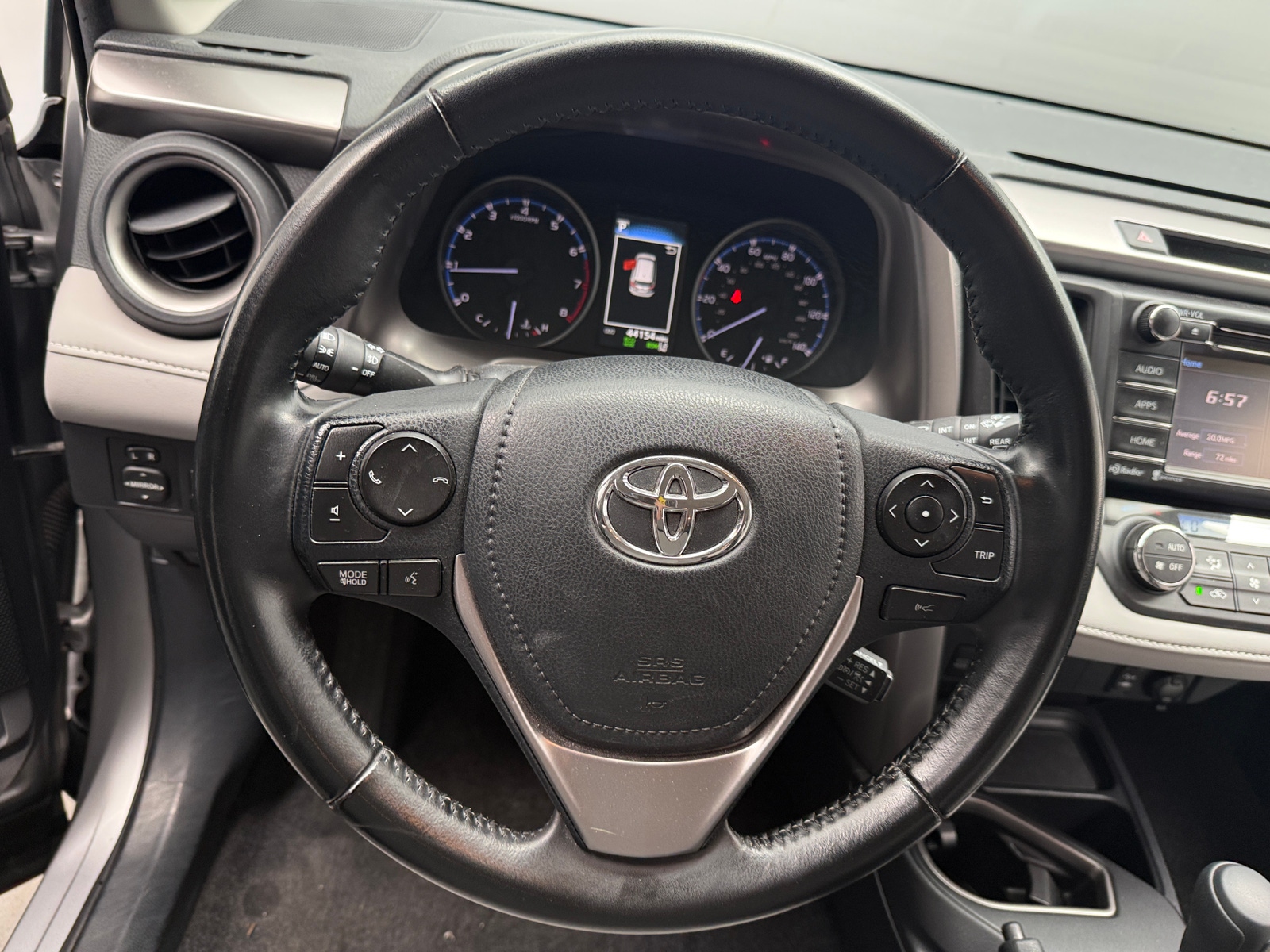 Thumbnail: 2018 Toyota RAV4 - 5