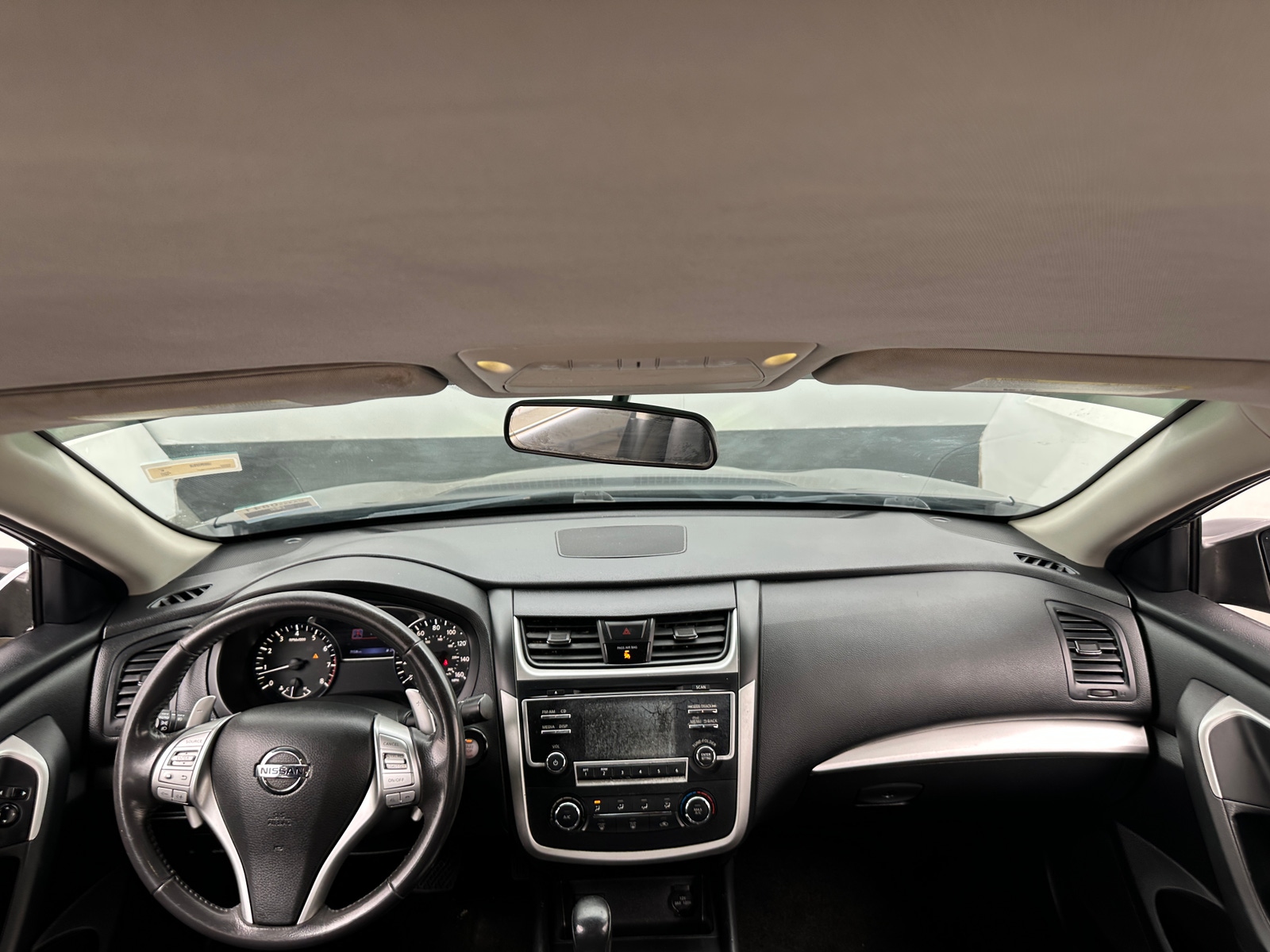 Thumbnail: 2017 Nissan Altima - 3