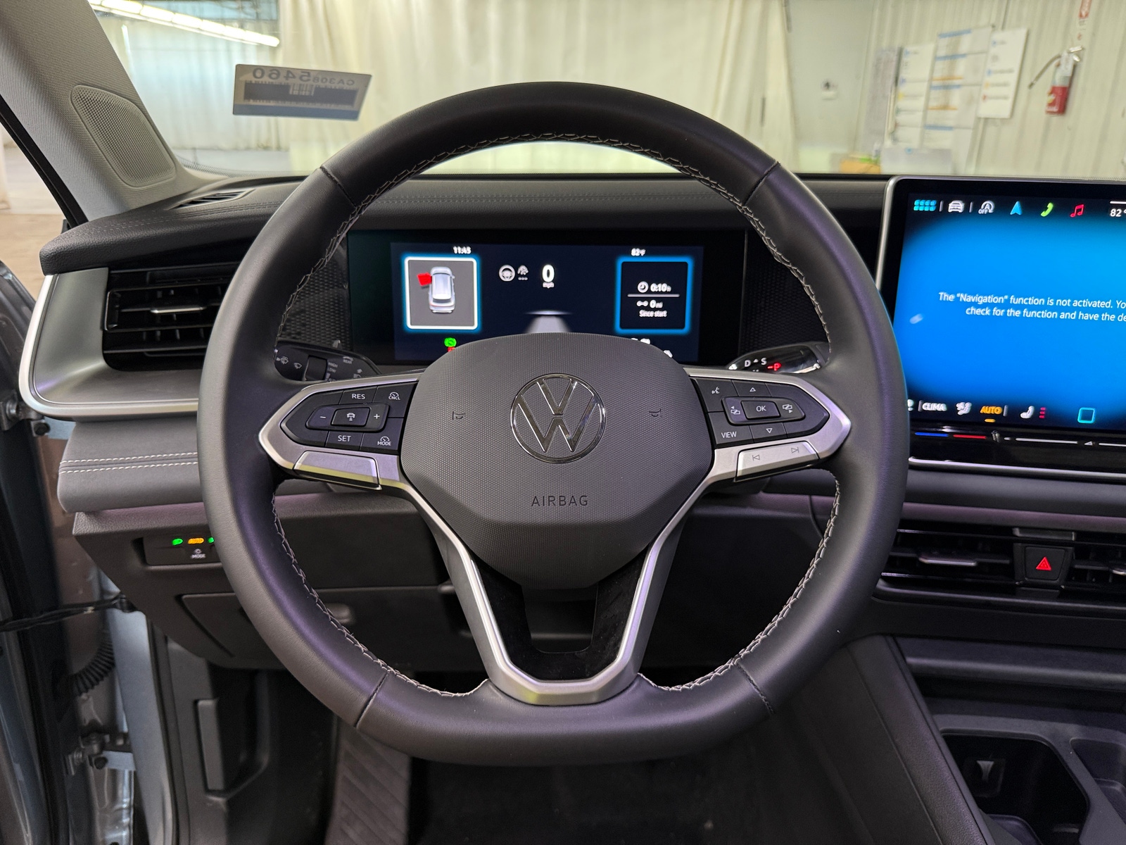 Thumbnail: 2025 Volkswagen Tiguan - 4