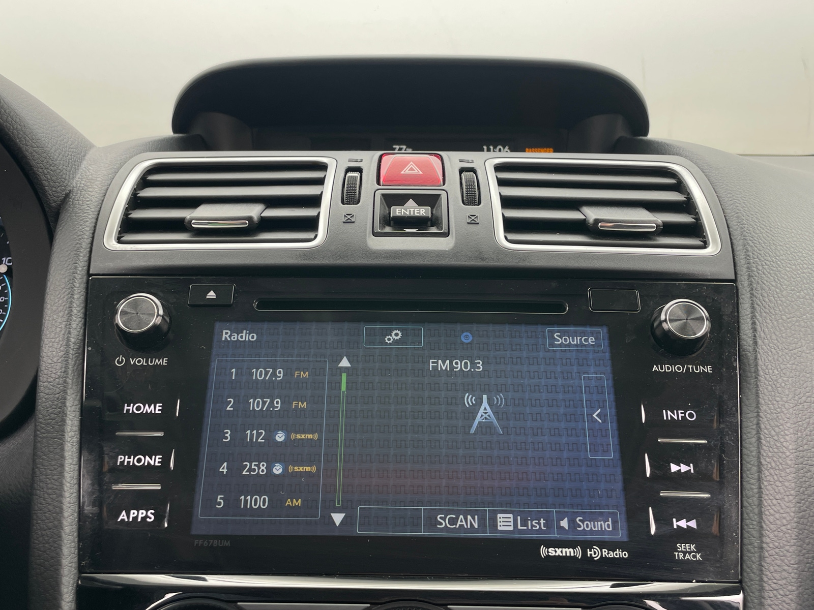 Thumbnail: 2017 Subaru Forester - 4
