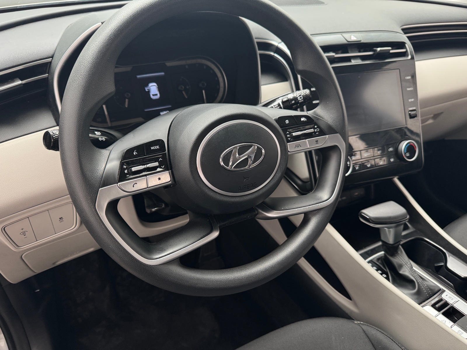 Thumbnail: 2022 Hyundai Tucson - 5