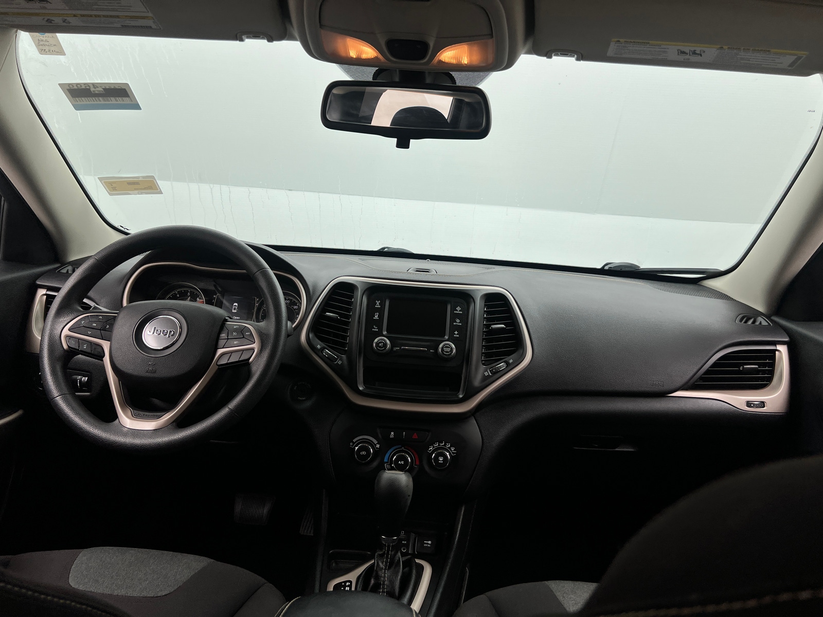Thumbnail: 2018 Jeep Cherokee - 3