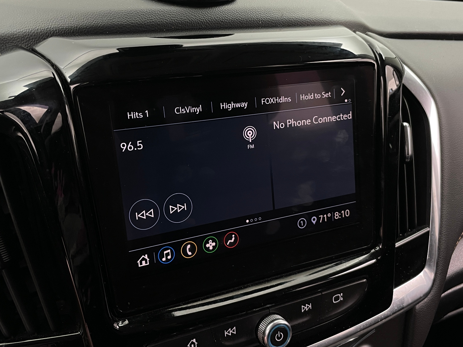 Thumbnail: 2020 Chevrolet Traverse - 4