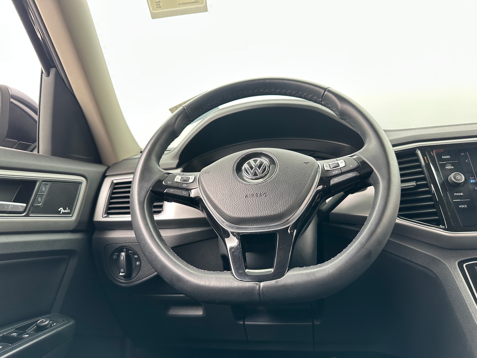 Thumbnail: 2019 Volkswagen Atlas - 4