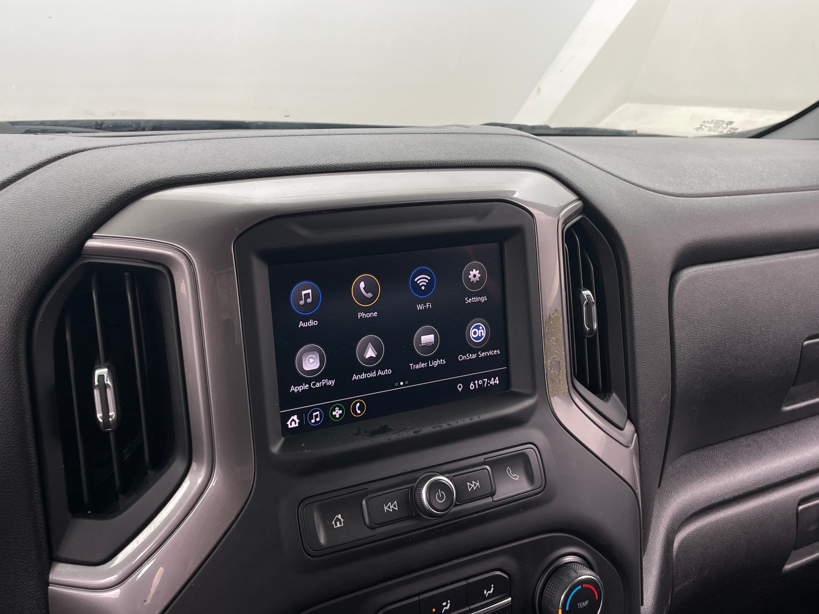 Thumbnail: 2020 Chevrolet Silverado 1500 - 4