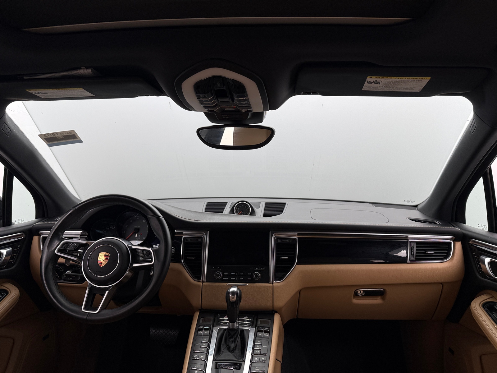 Thumbnail: 2018 Porsche Macan - 2