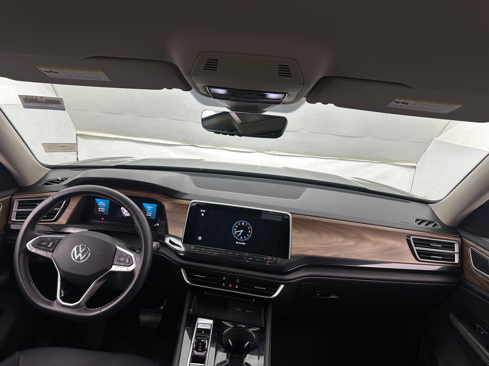 Thumbnail: 2026 Volkswagen Atlas - 2