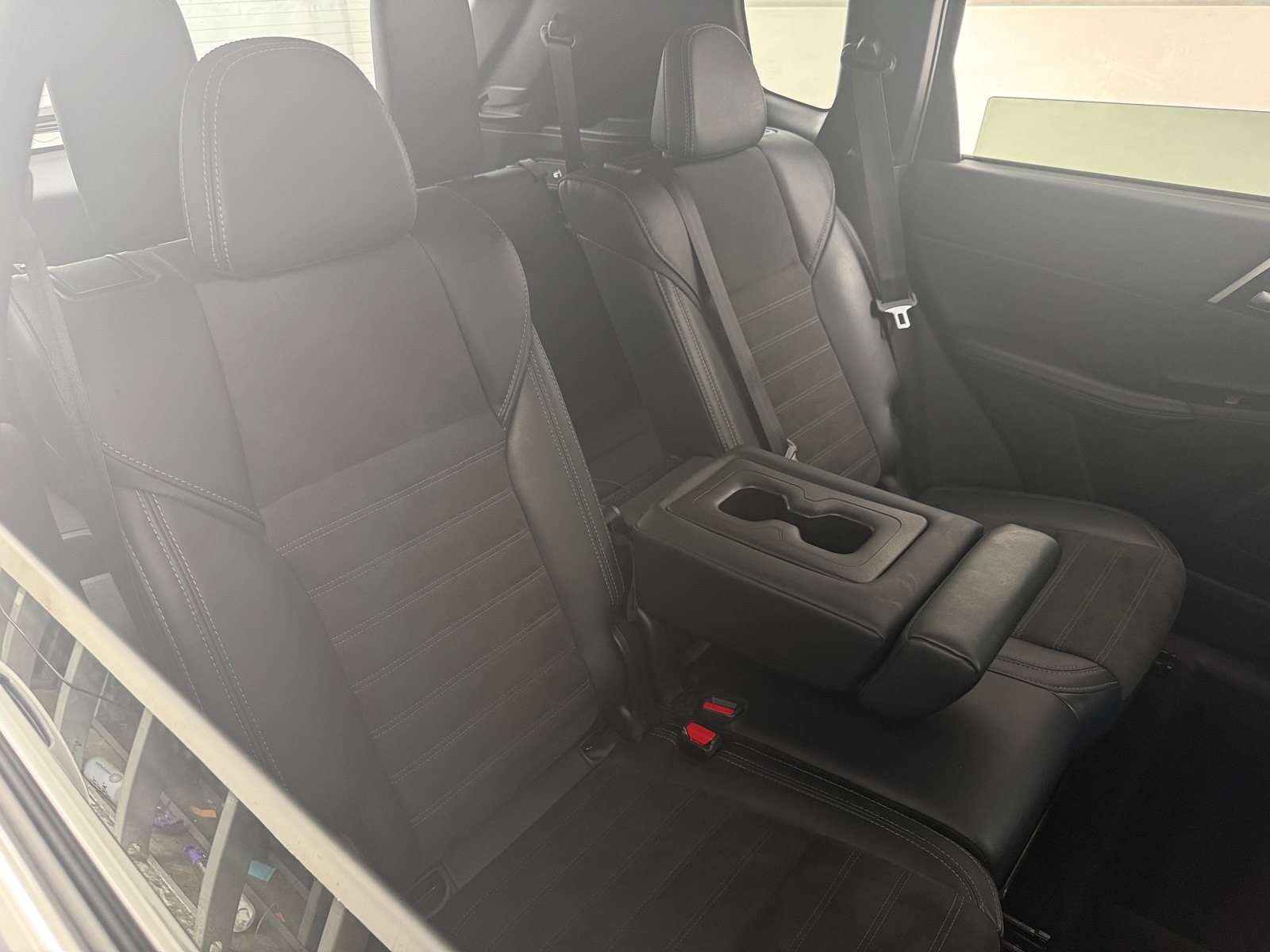 Thumbnail: 2024 Mitsubishi Outlander - 5