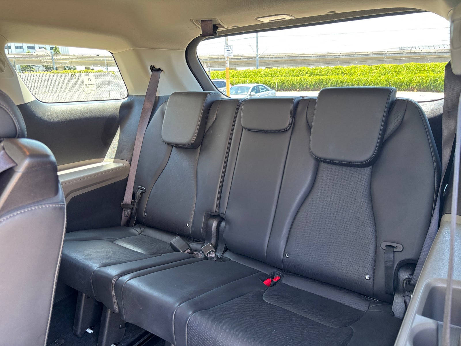 Thumbnail: 2026 Kia Carnival - 5