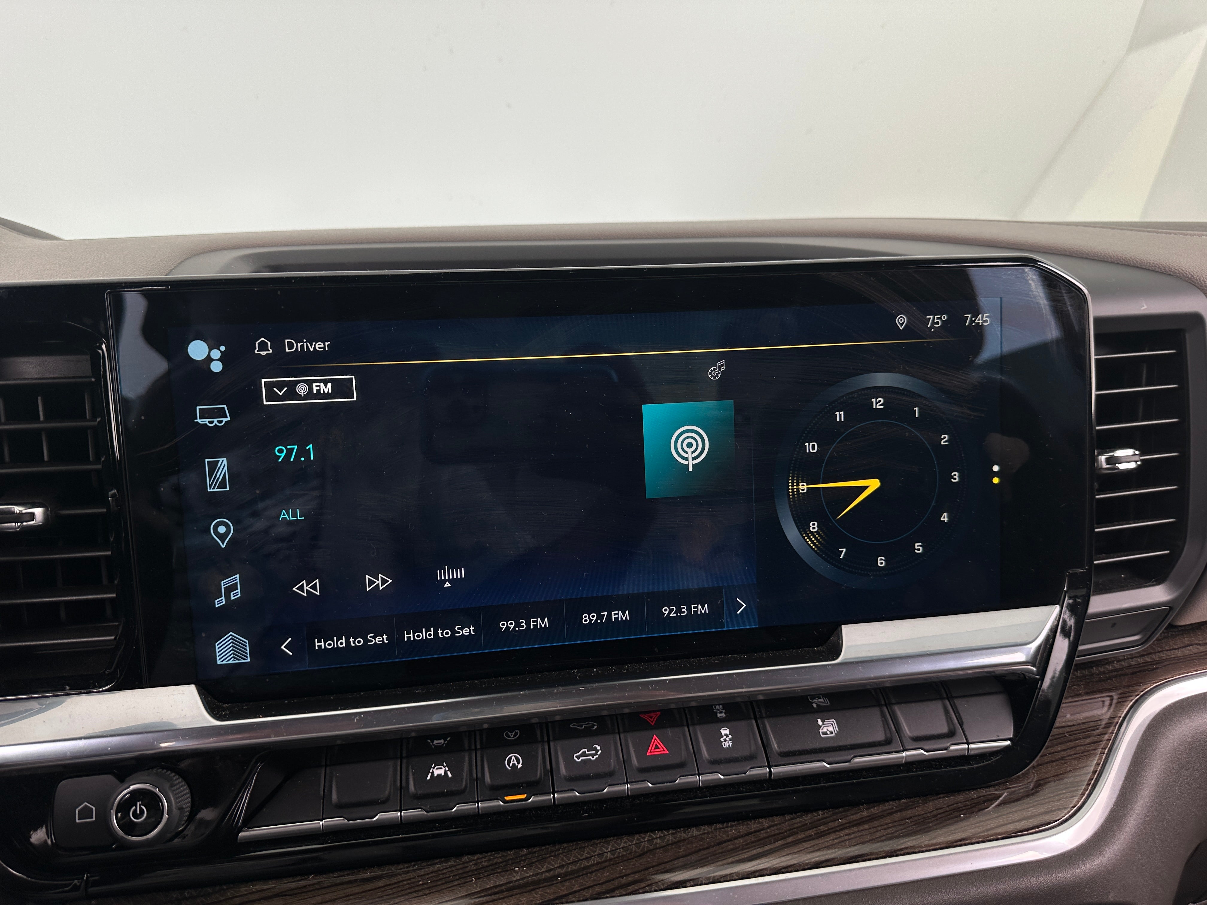 2025 Chevrolet Silverado 1500 RST - Photo 14