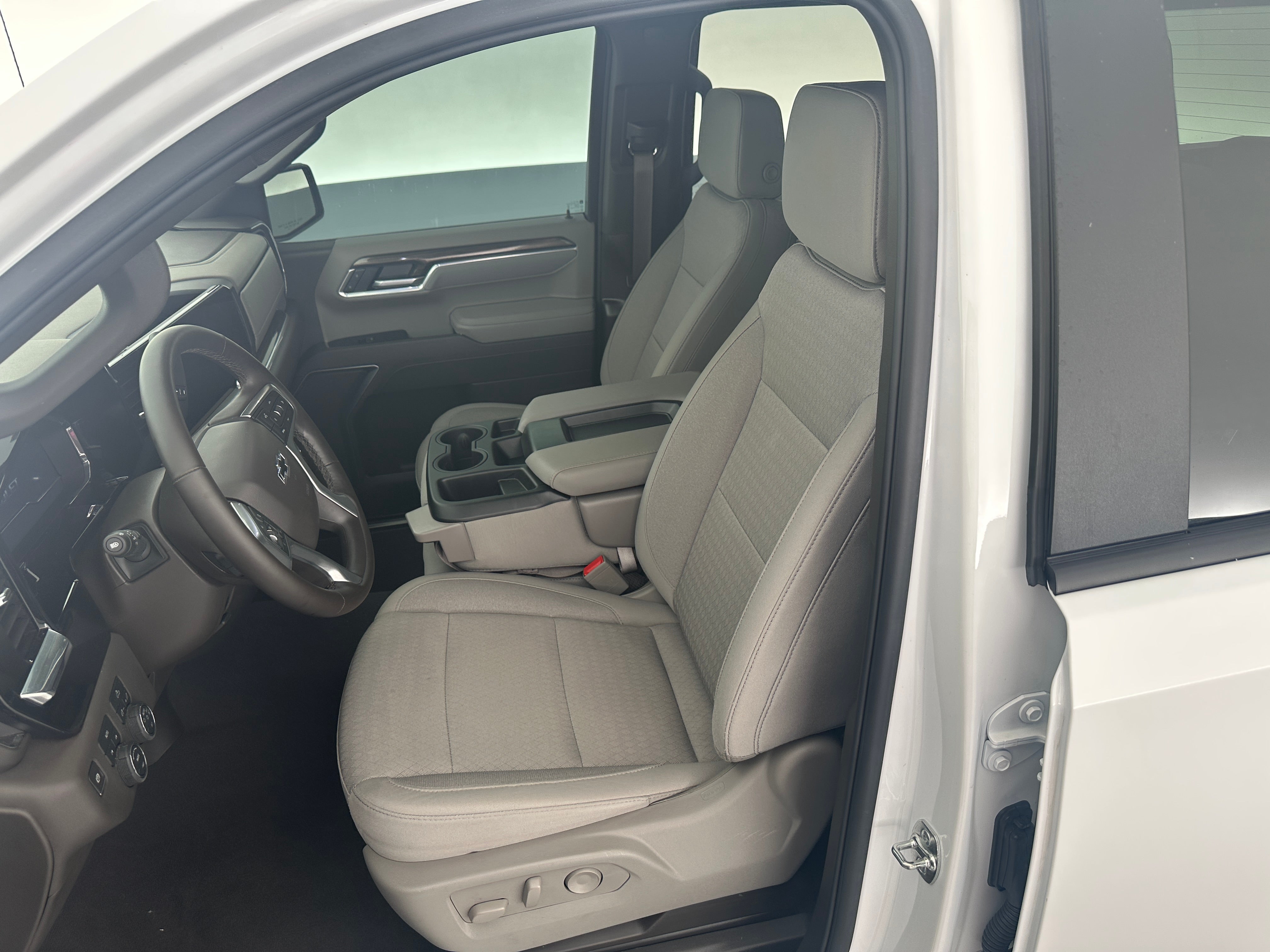 2025 Chevrolet Silverado 1500 RST - Photo 24