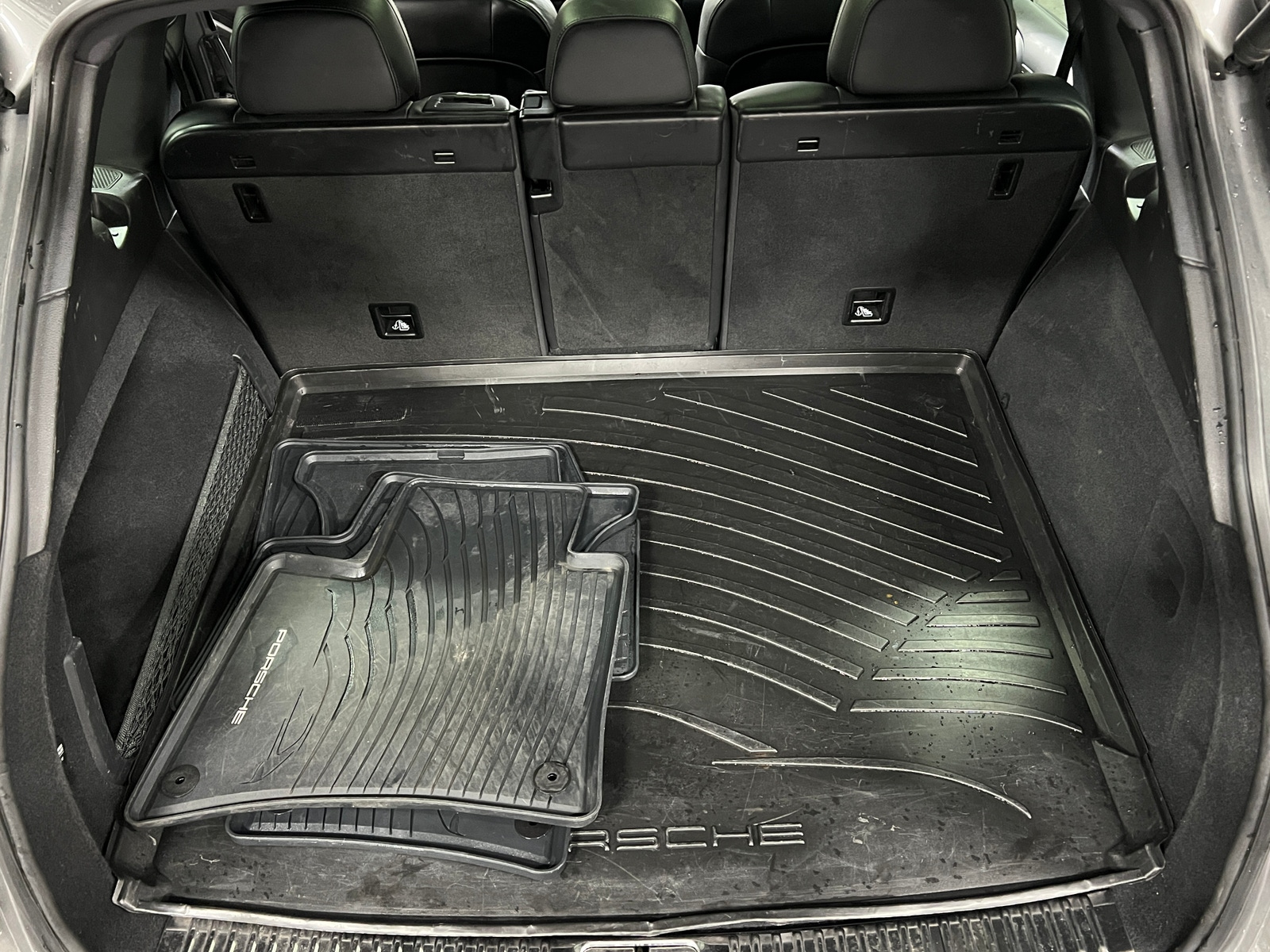 Thumbnail: 2016 Porsche Cayenne - 6
