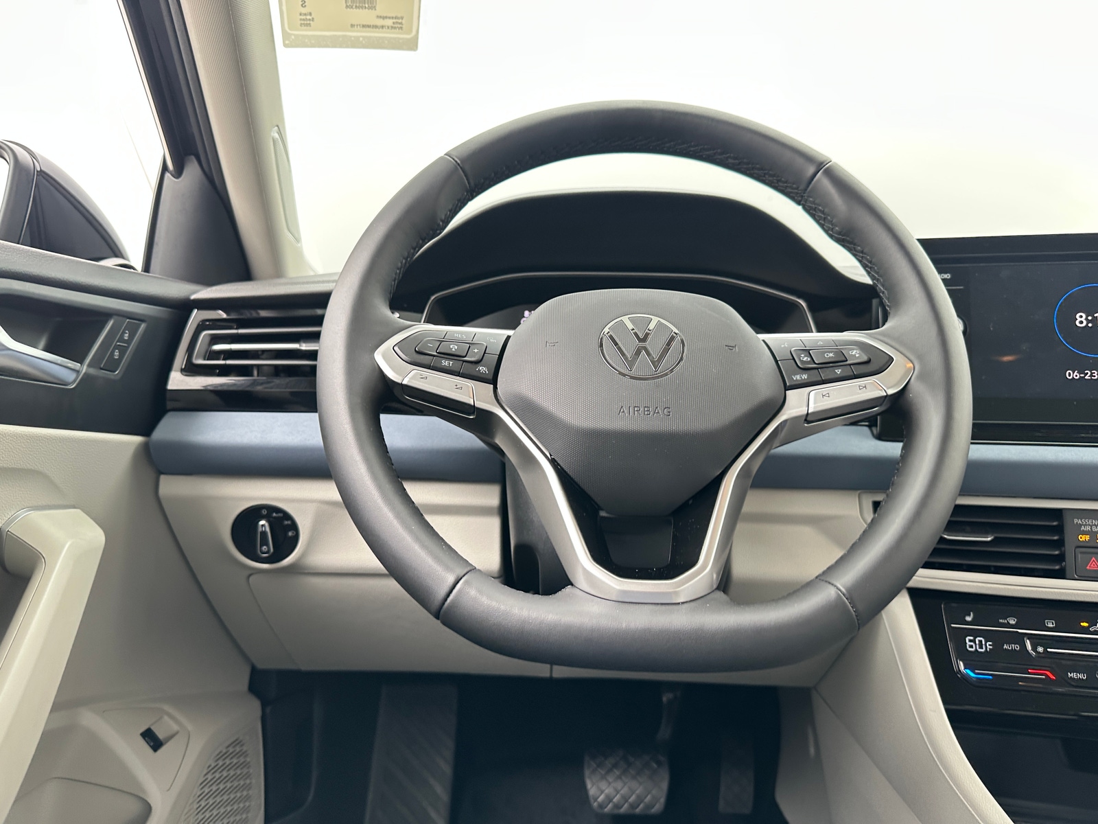 Thumbnail: 2025 Volkswagen Jetta - 4