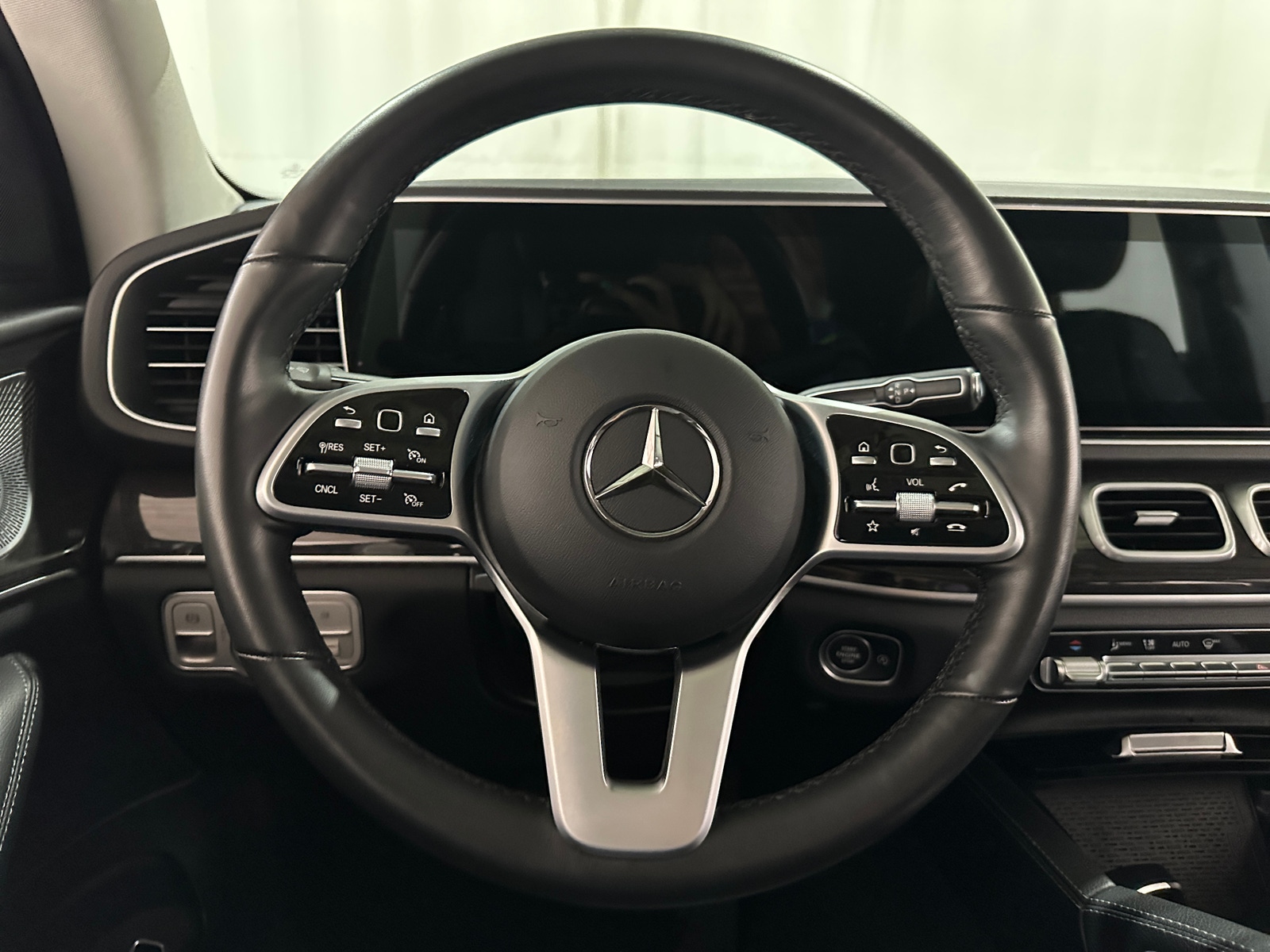 Thumbnail: 2021 Mercedes-Benz GLE - 4