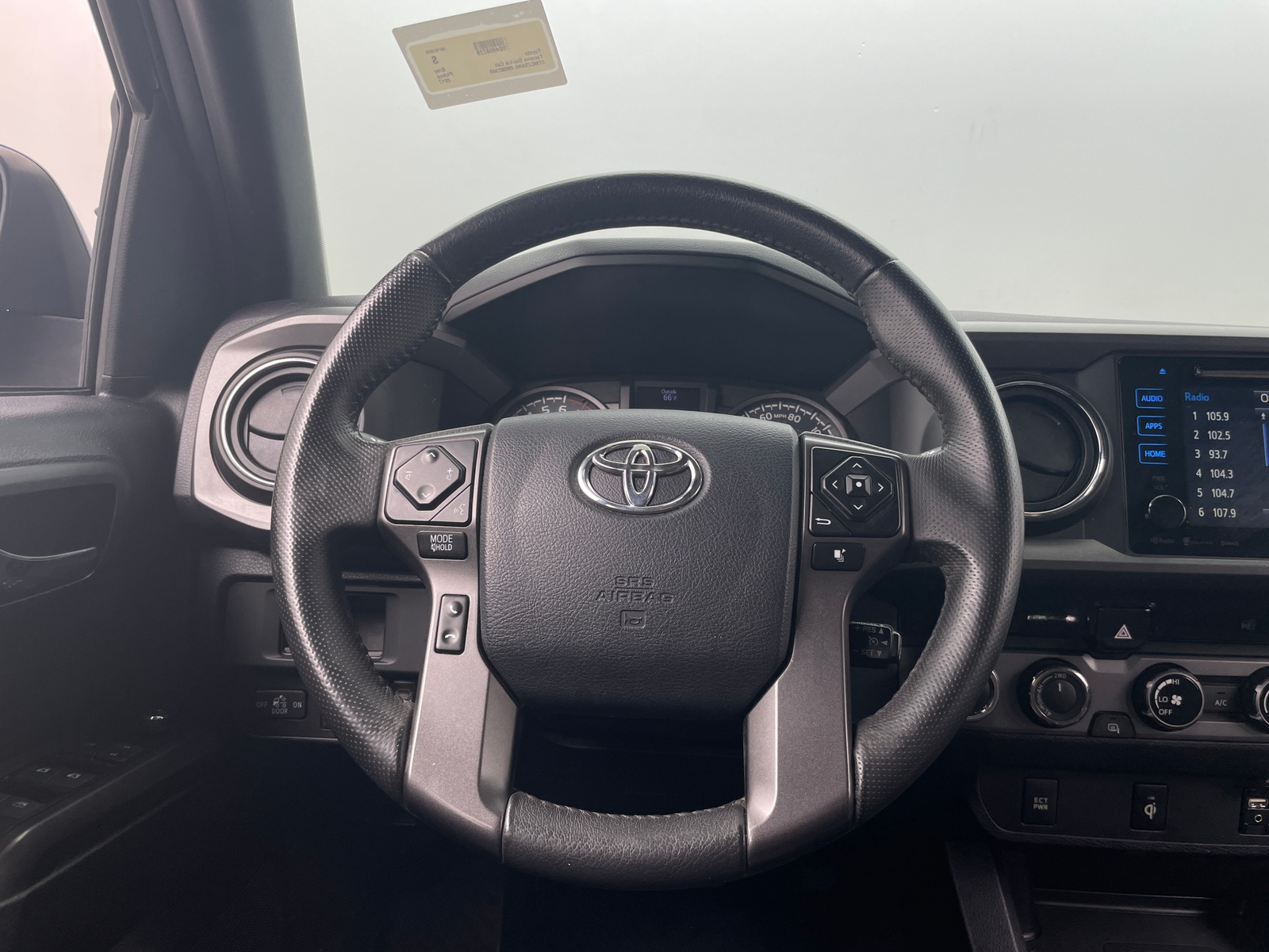 Thumbnail: 2017 Toyota Tacoma - 5