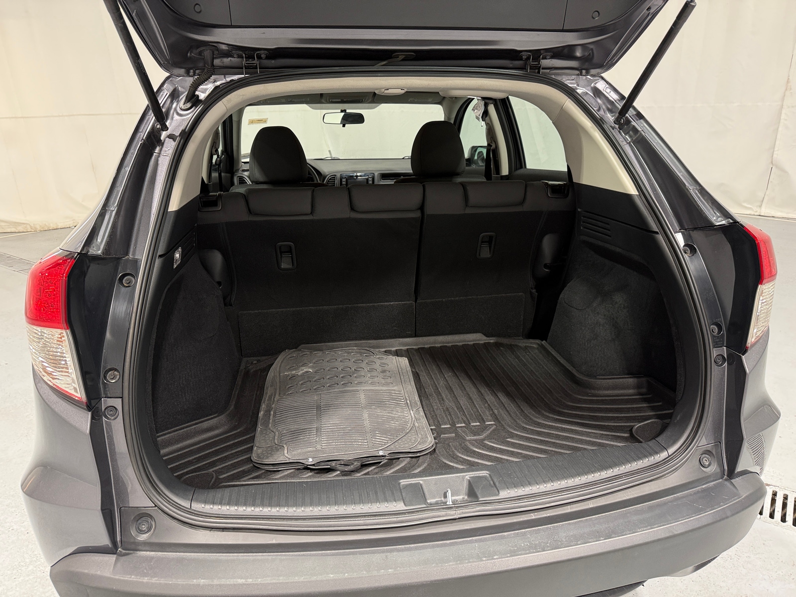 Thumbnail: 2021 Honda HR-V - 7
