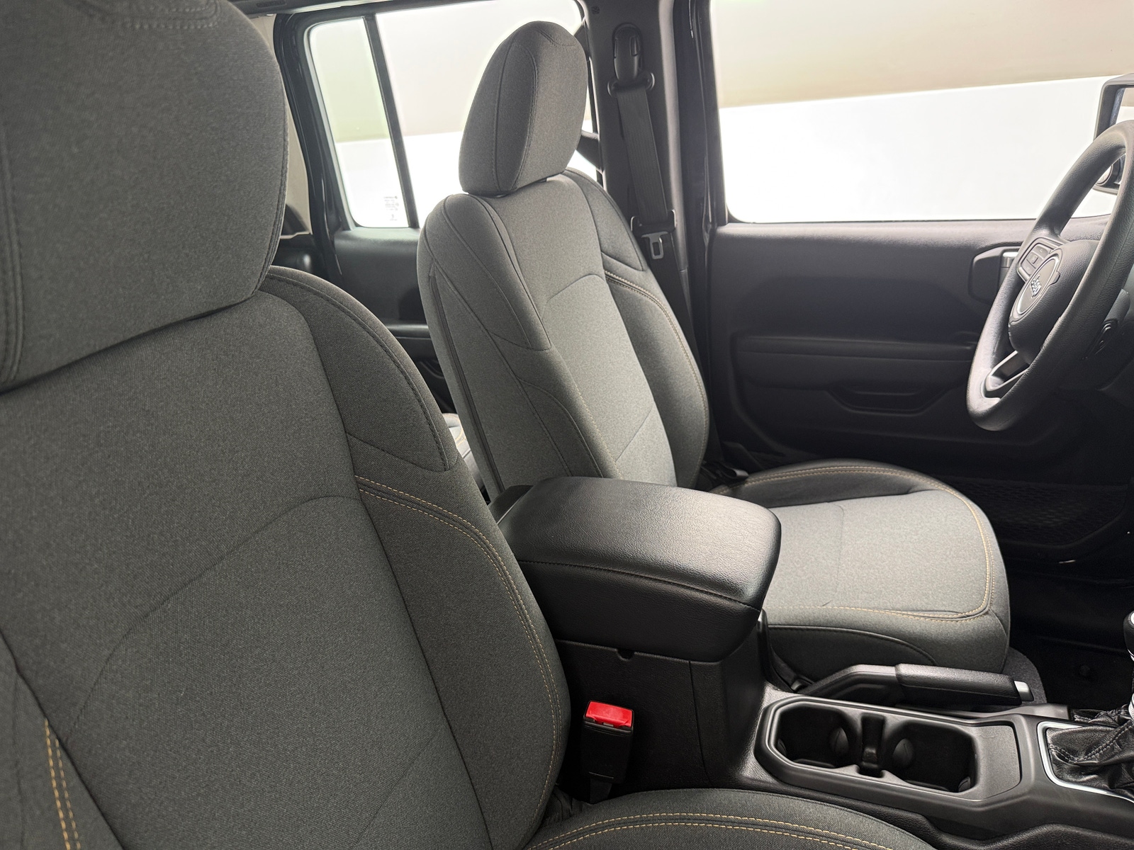 Thumbnail: 2025 Jeep Gladiator - 2