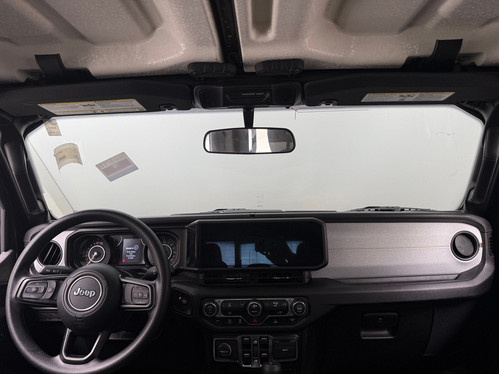 Thumbnail: 2025 Jeep Gladiator - 3