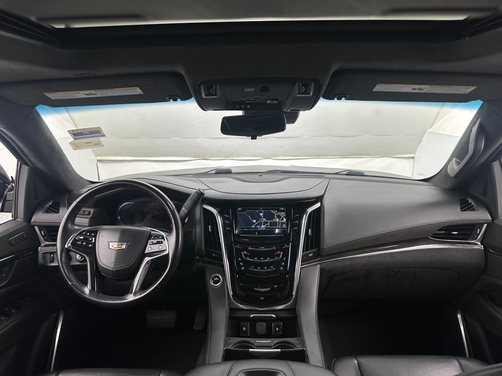 Thumbnail: 2019 Cadillac Escalade - 2