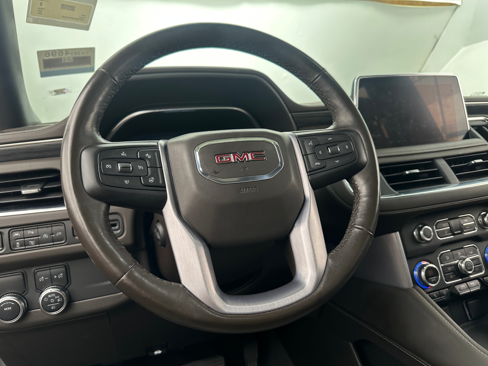 Thumbnail: 2022 GMC Yukon - 4