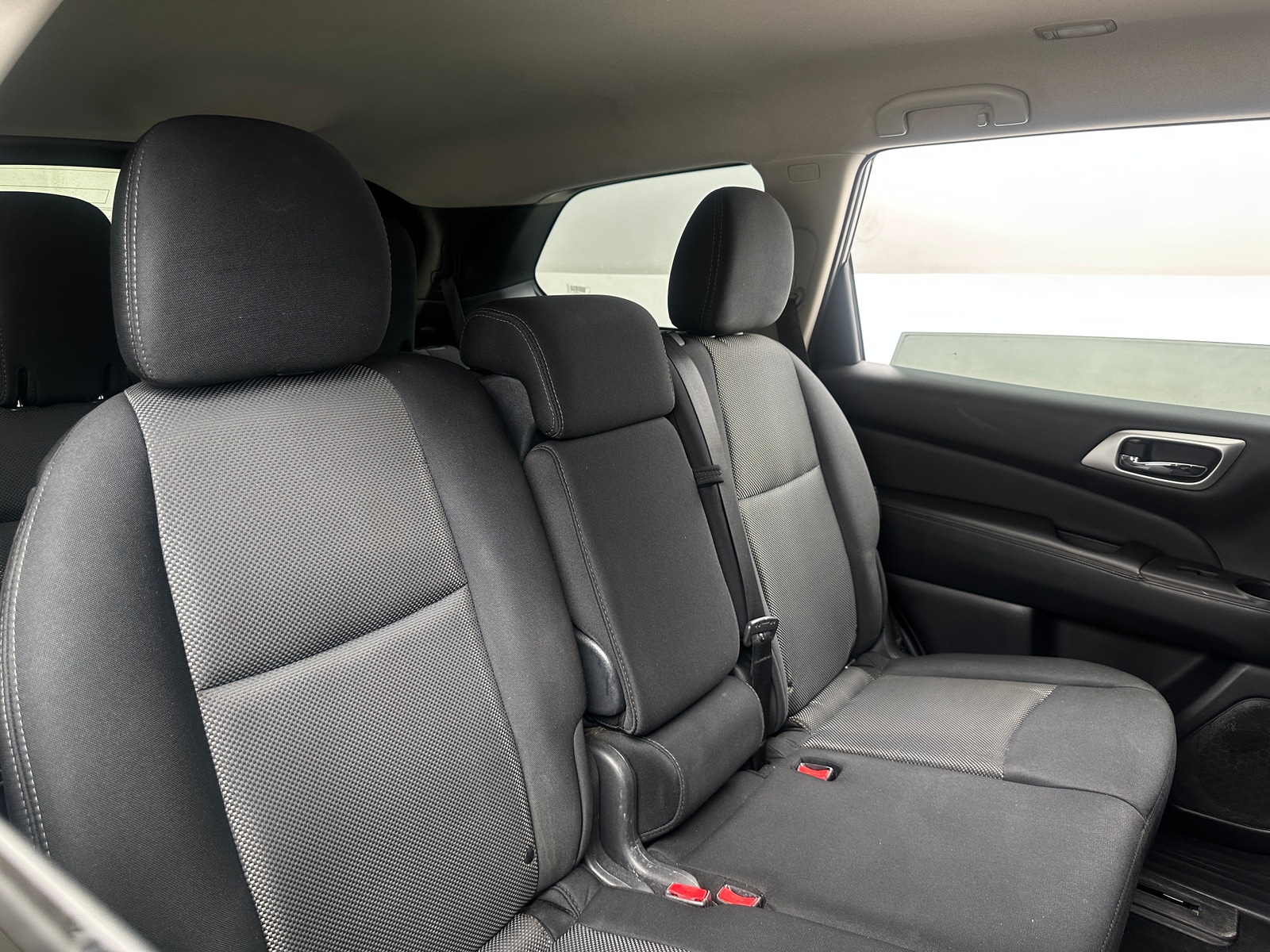 Thumbnail: 2019 Nissan Pathfinder - 6