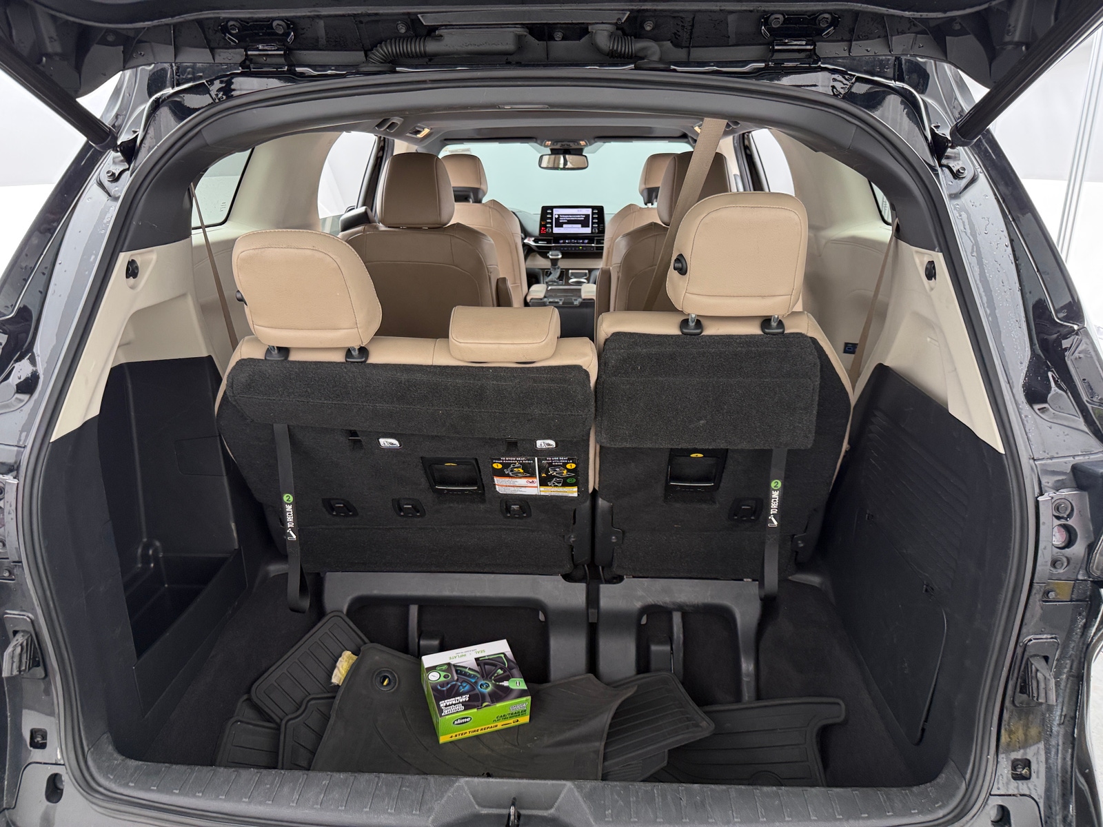 Thumbnail: 2021 Toyota Sienna - 6