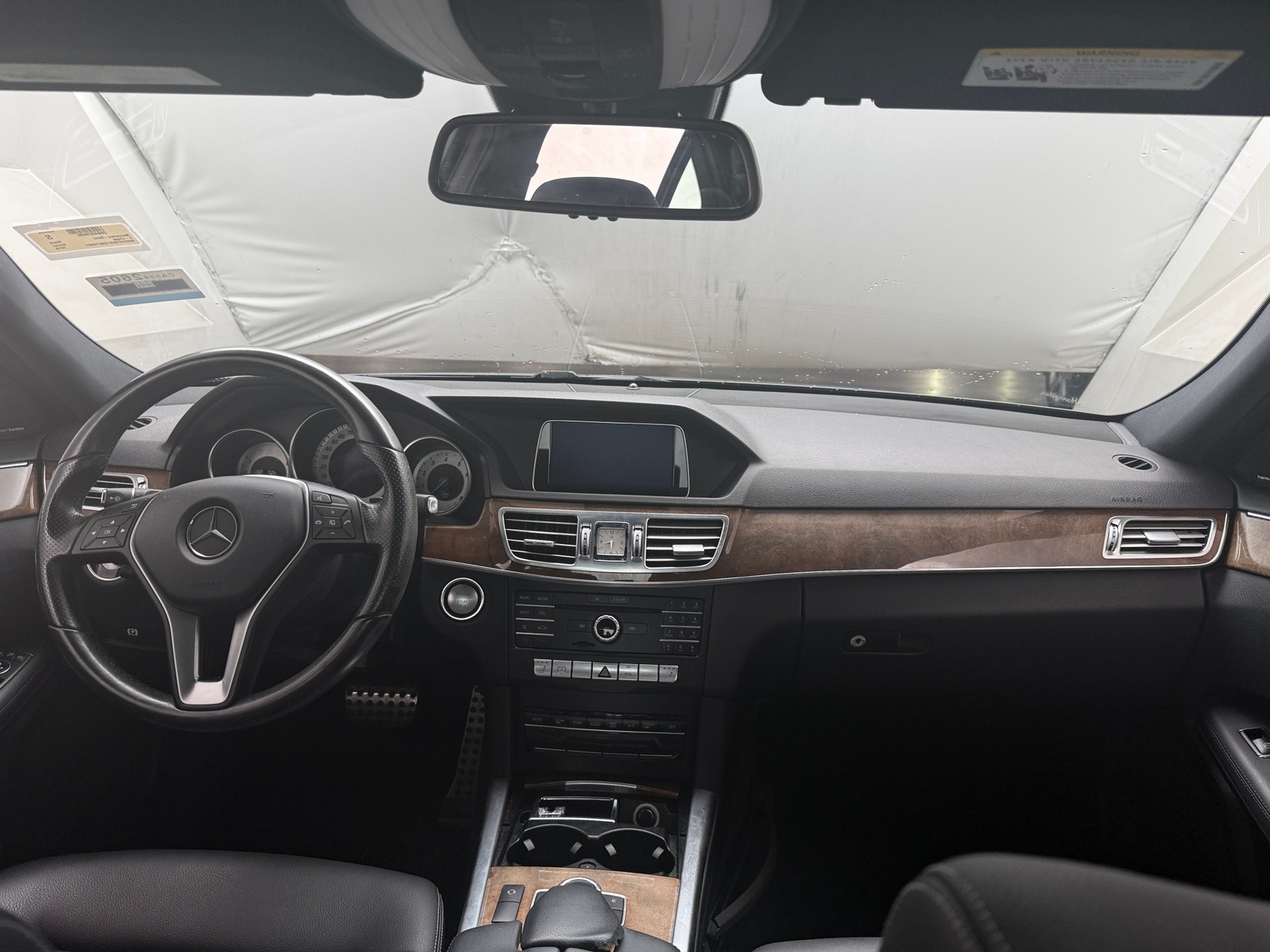 Thumbnail: 2016 Mercedes-Benz E-Class - 3
