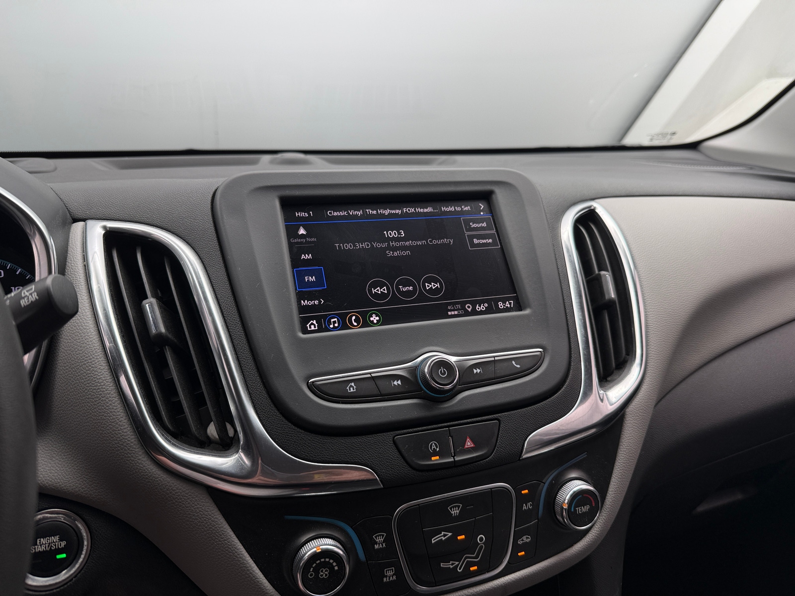 Thumbnail: 2024 Chevrolet Equinox - 4