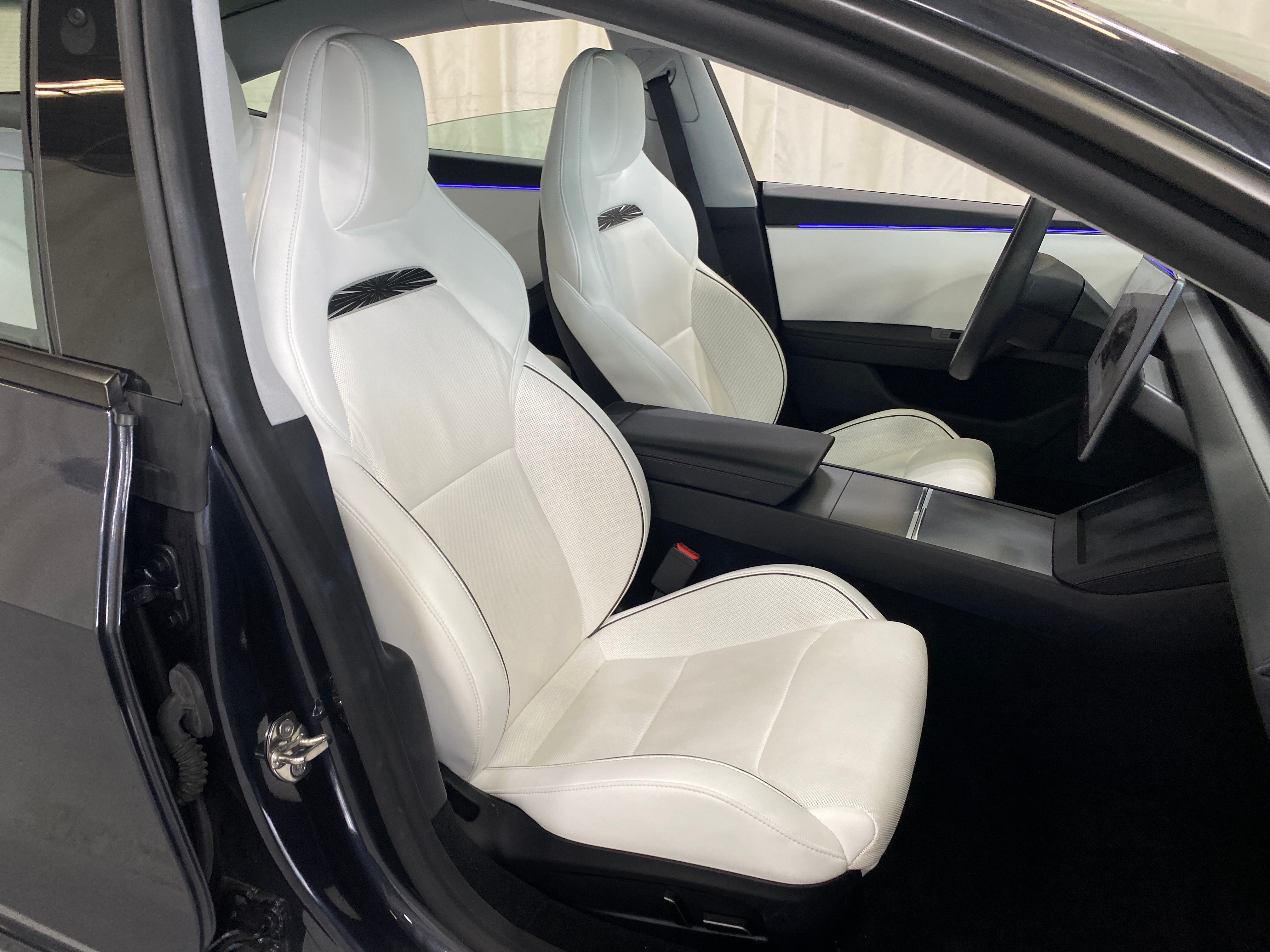 2024 Tesla Model 3 Performance - Photo 9