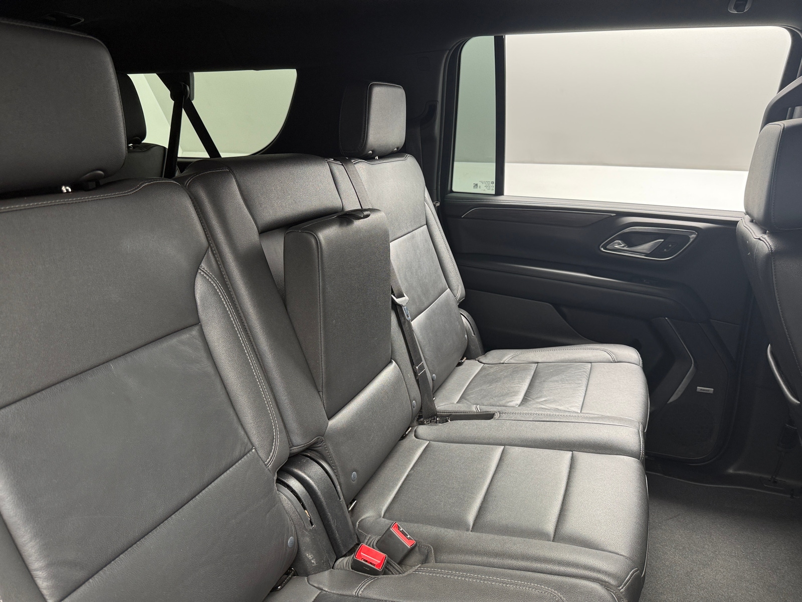 Thumbnail: 2023 Chevrolet Suburban - 5
