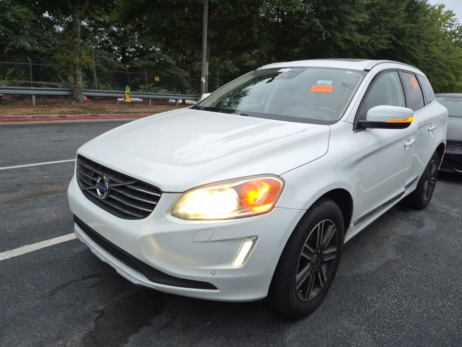 2016 Volvo XC60 T5 Drive-E Platinum