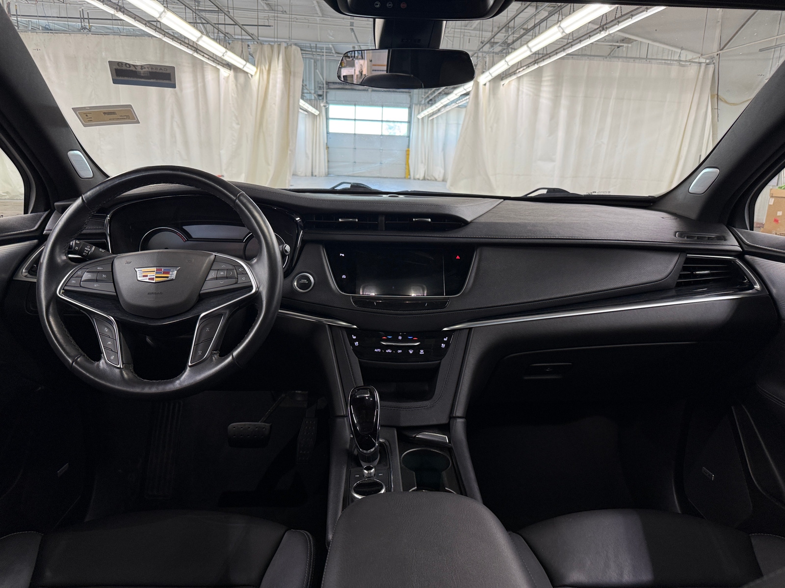 Thumbnail: 2024 Cadillac XT5 - 2