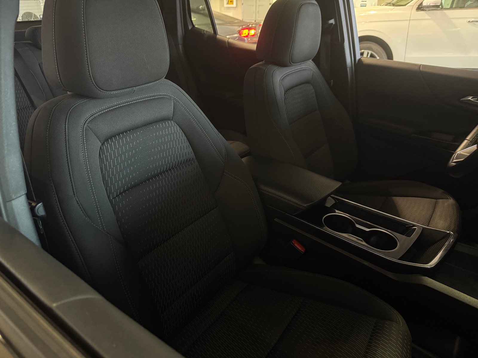 Thumbnail: 2025 Chevrolet Equinox - 2