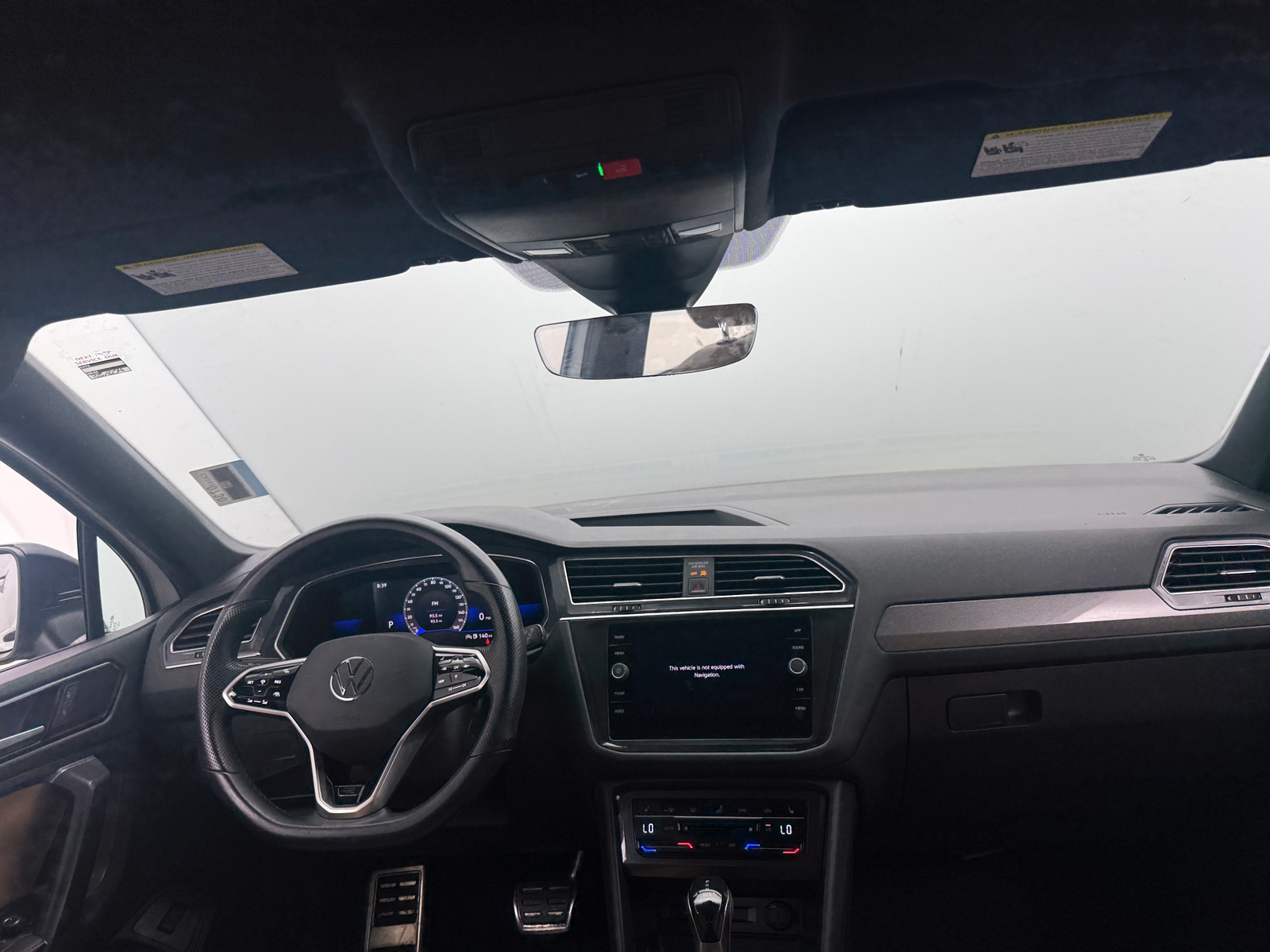 Thumbnail: 2022 Volkswagen Tiguan - 2
