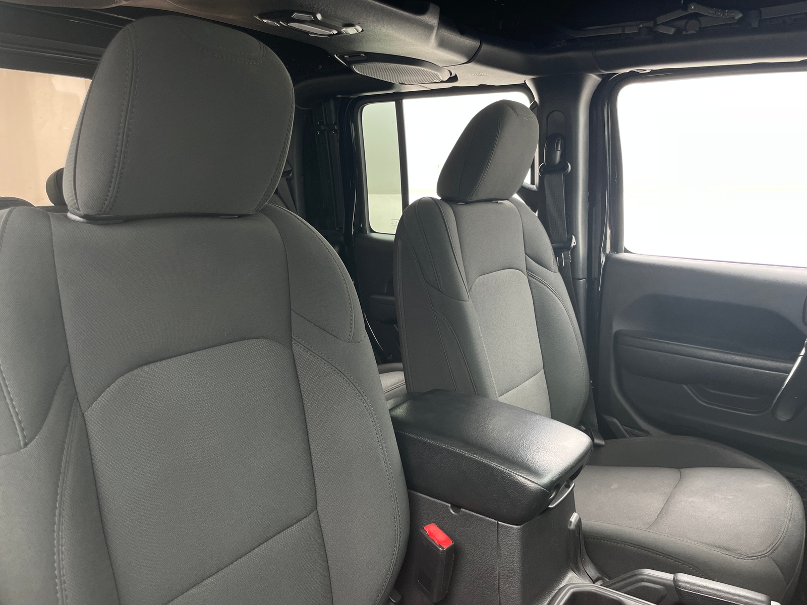 Thumbnail: 2022 Jeep Gladiator - 2